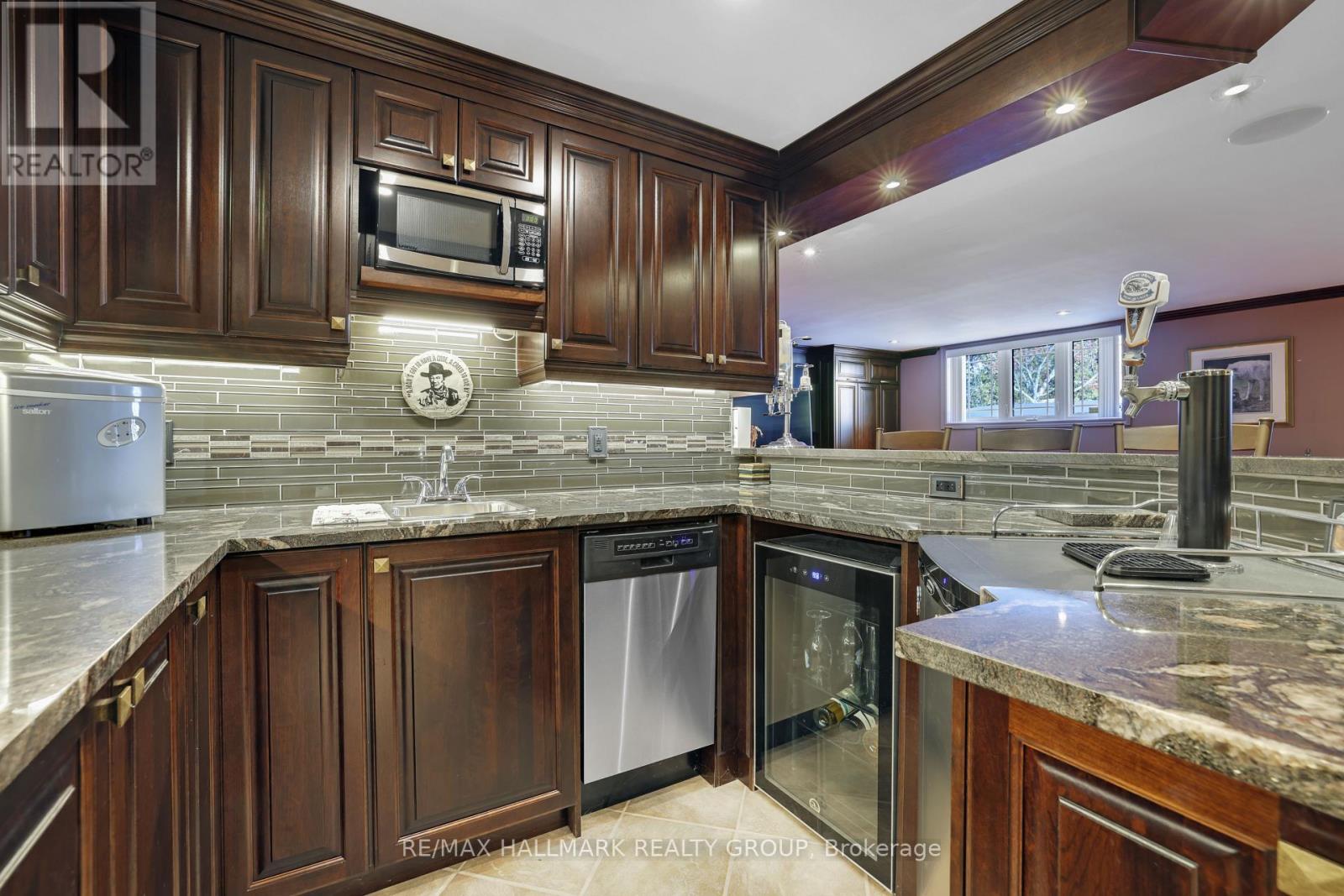 112 Oak Lane, Drummond/north Elmsley, Ontario  K7H 3C8 - Photo 38 - X12776556