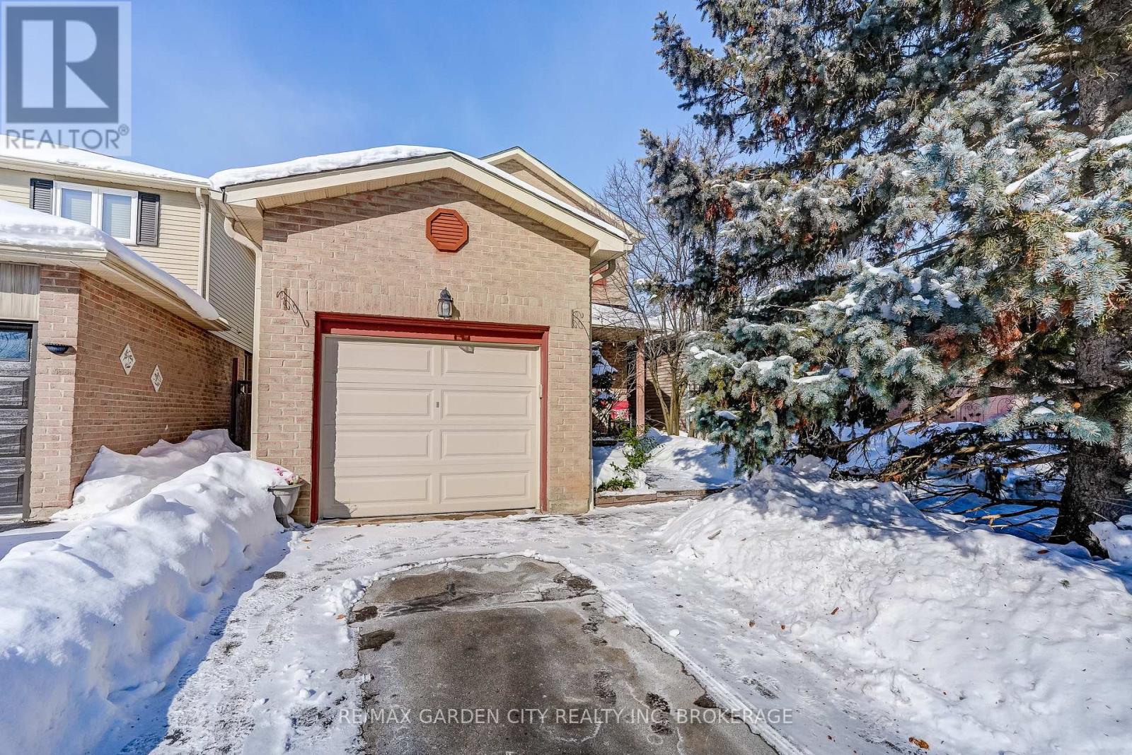 3169 Bartholomew Crescent, Mississauga (Meadowvale), Ontario  L5N 3K9 - Photo 2 - W12776514