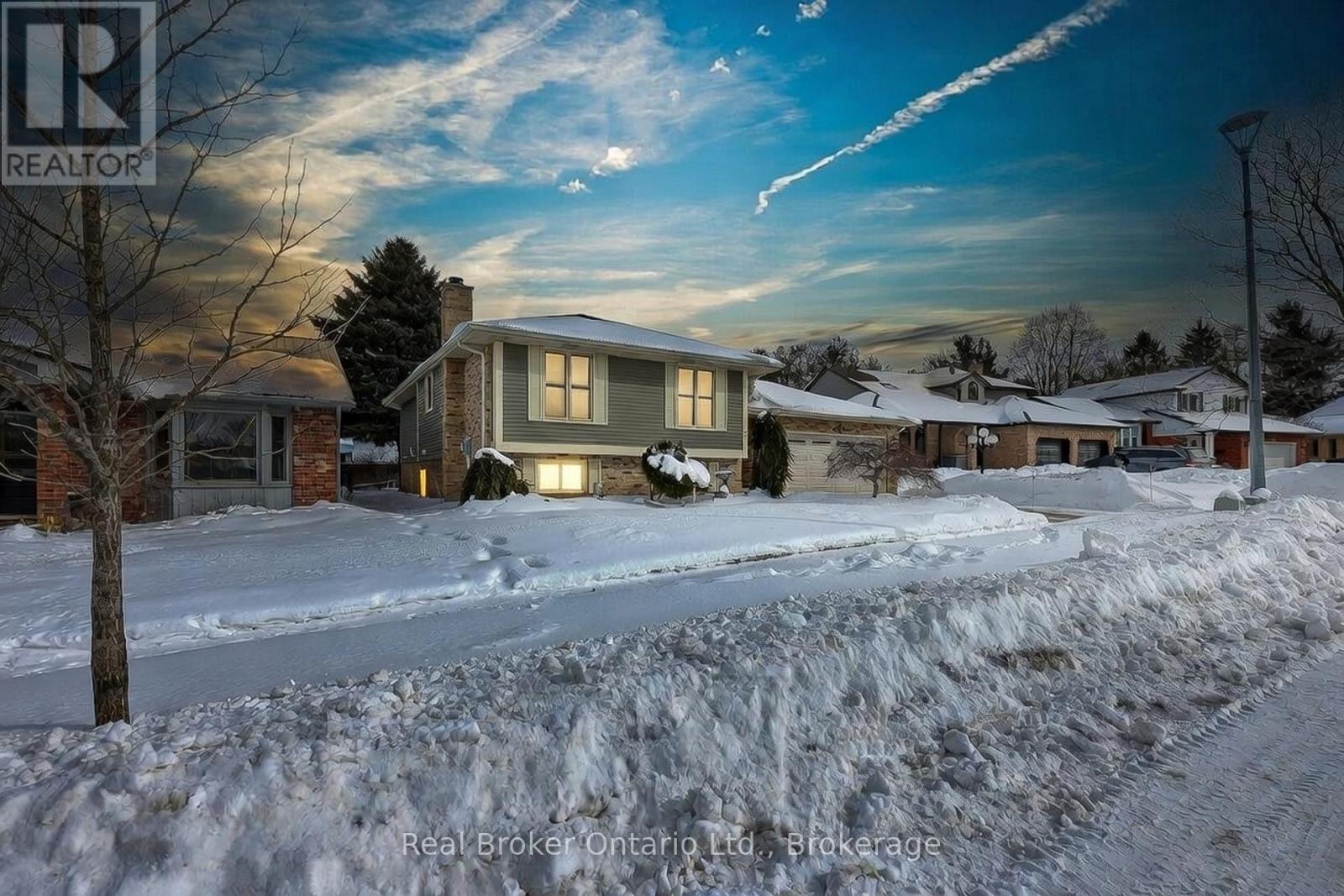 295 ST ANDREWS ROAD, Woodstock, Ontario