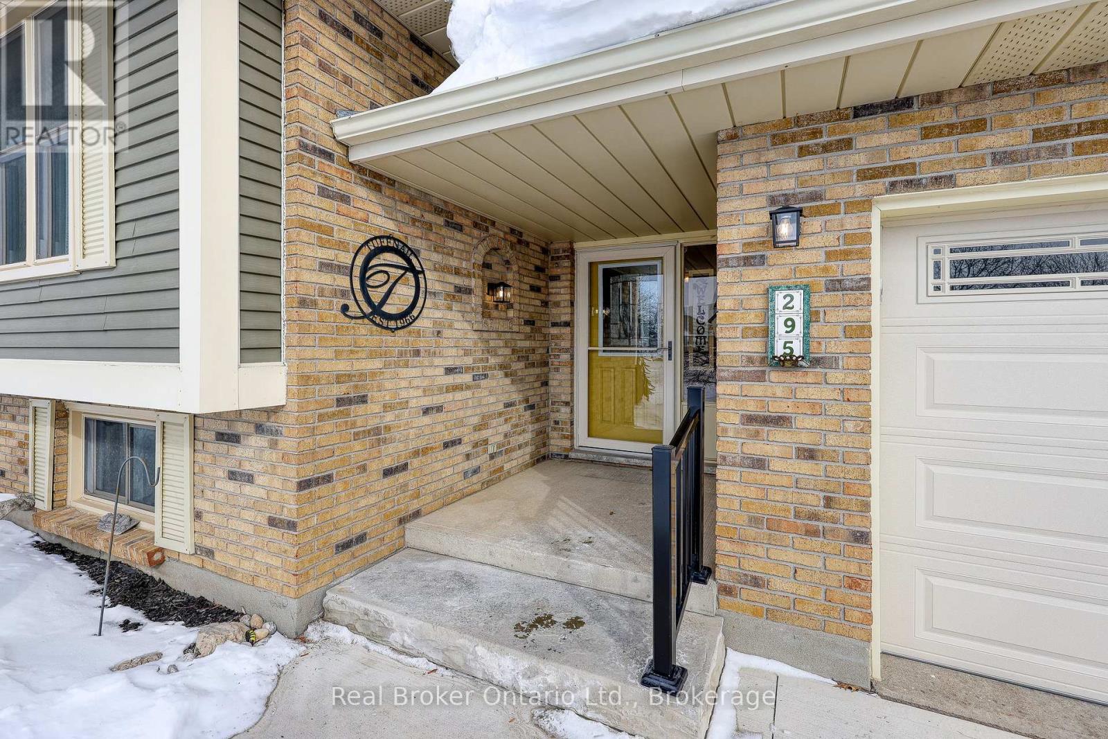 295 St Andrews Road, Woodstock, Ontario  N4S 8S9 - Photo 4 - X12776568