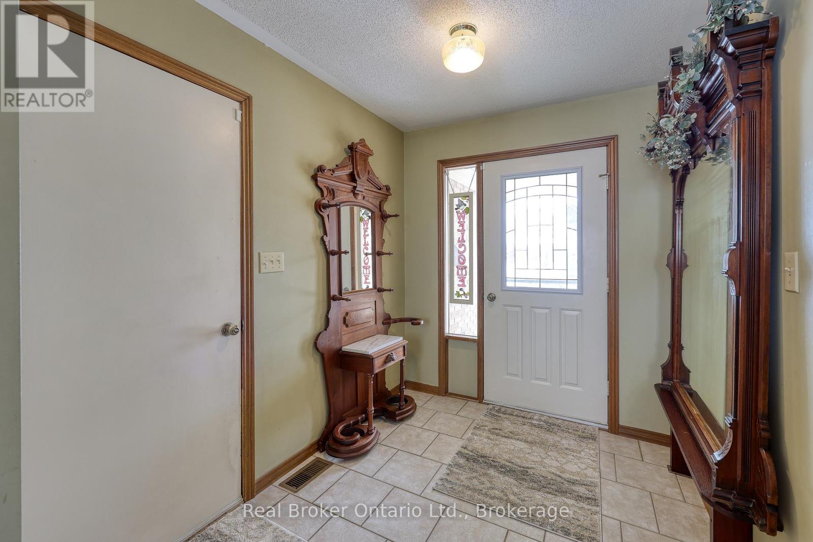 295 St Andrews Road, Woodstock, Ontario  N4S 8S9 - Photo 5 - X12776568