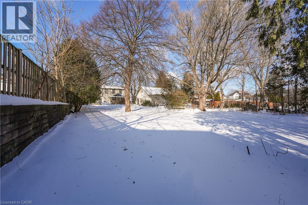 10 Maple Avenue, Grimsby, Ontario  L3M 3B6 - Photo 45 - 40803575