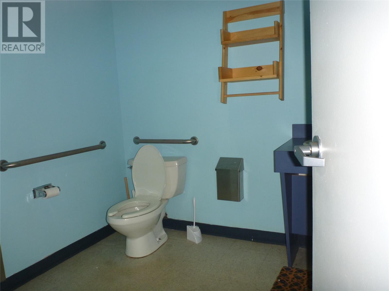 263 Memorial Drive Unit#suite 206, Clarenville, Newfoundland & Labrador  A5A 1R5 - Photo 7 - 1294166