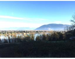 8980 EDWARDS STREET, Mission, British Columbia