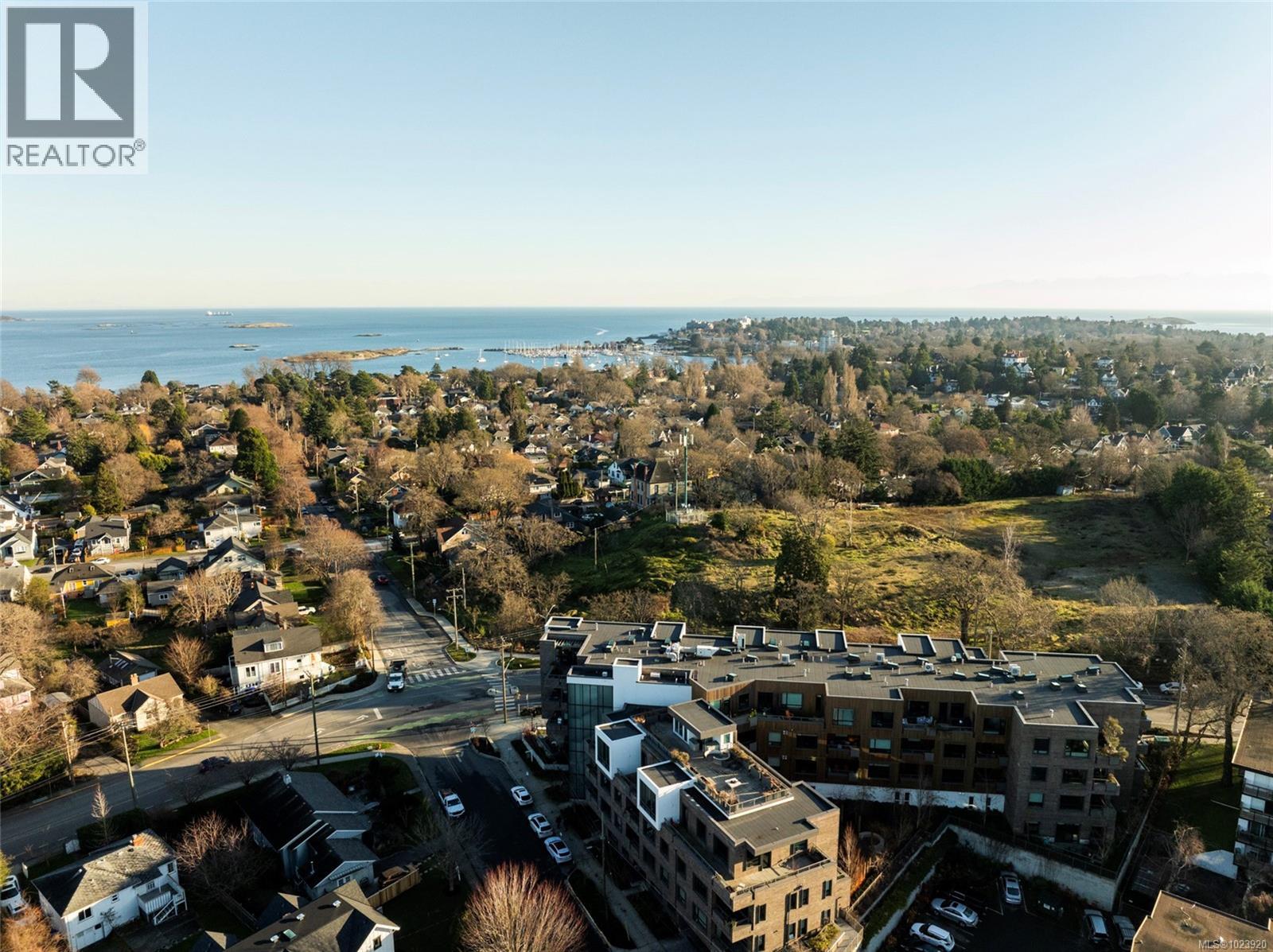 Ph5 2285 Bowker Ave, Oak Bay, British Columbia  V8R 2E2 - Photo 36 - 1023920