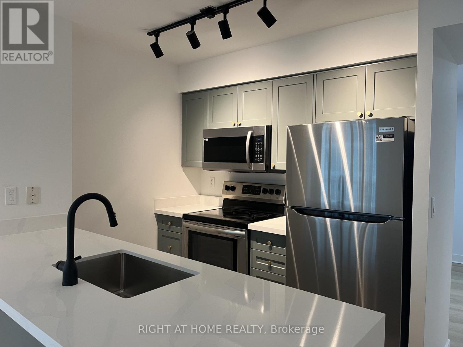 710 - 397 Front Street W, Toronto, Ontario  M5V 3S1 - Photo 4 - C12776376