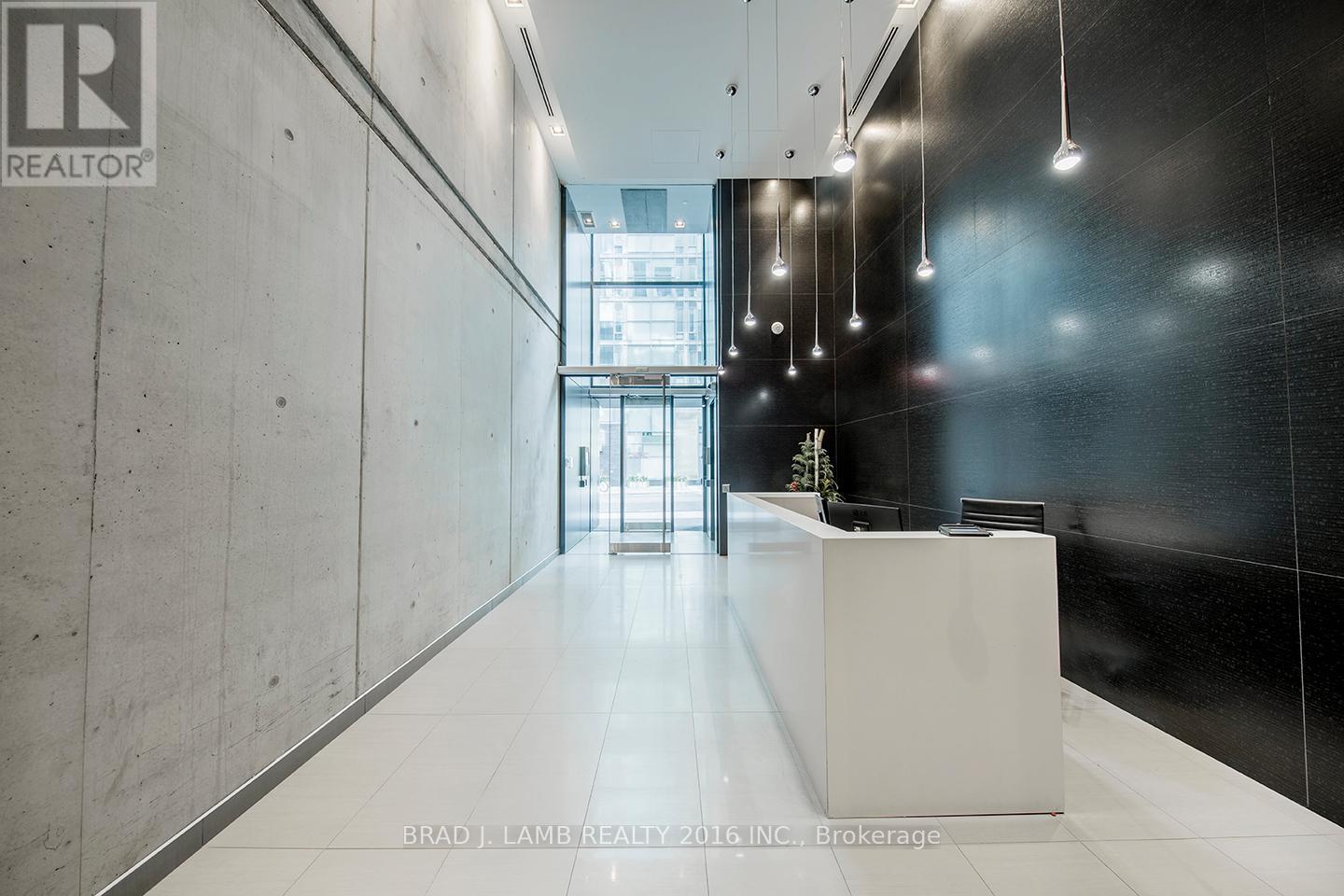 1105 - 11 Charlotte Street, Toronto, Ontario  M5V 2H5 - Photo 10 - C12776410