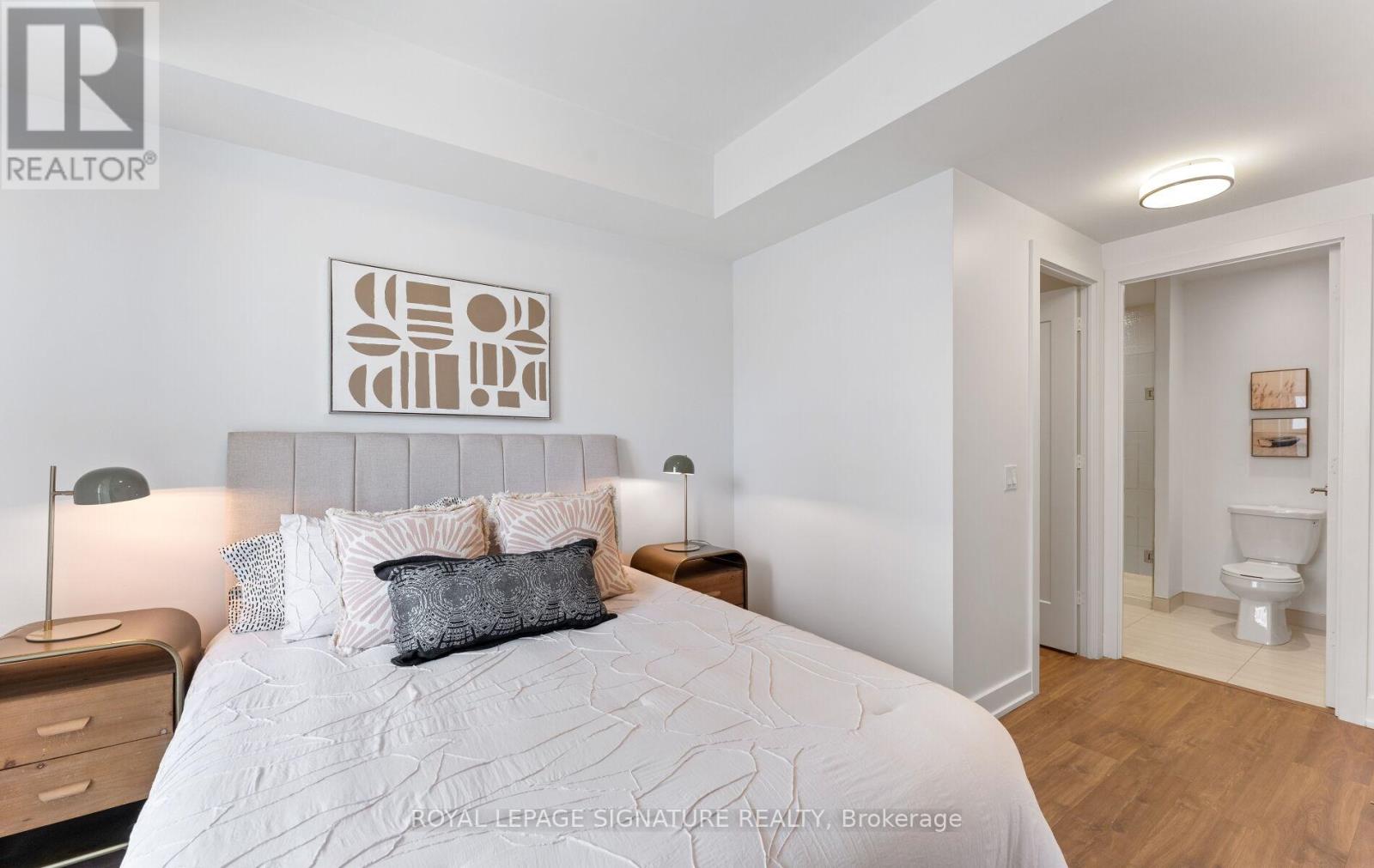 213 - 80 Vanauley Street, Toronto, Ontario  M5T 0C9 - Photo 13 - C12776414