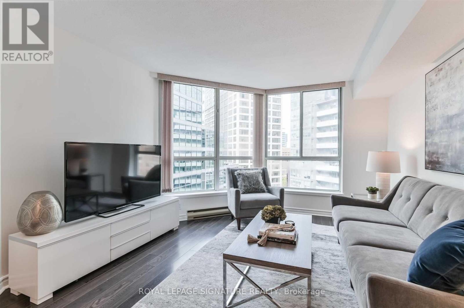 2001 - 38 Elm Street, Toronto, Ontario  M5G 2K5 - Photo 8 - C12776442