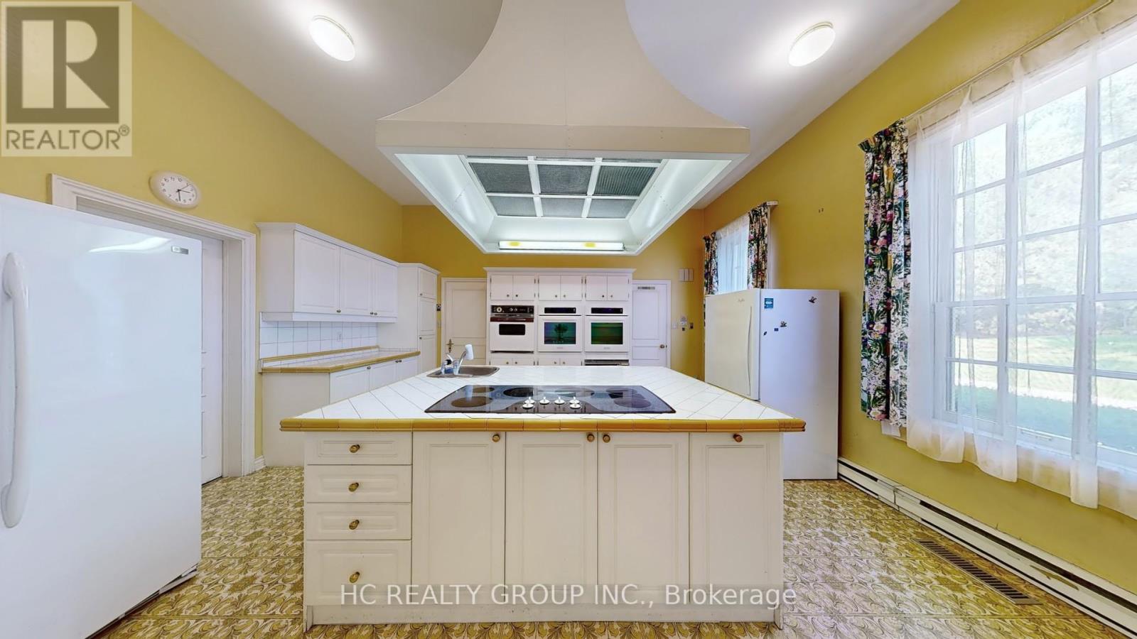 22&20 Park Lane Circle, Toronto, Ontario  M3B 1Z7 - Photo 14 - C12776560