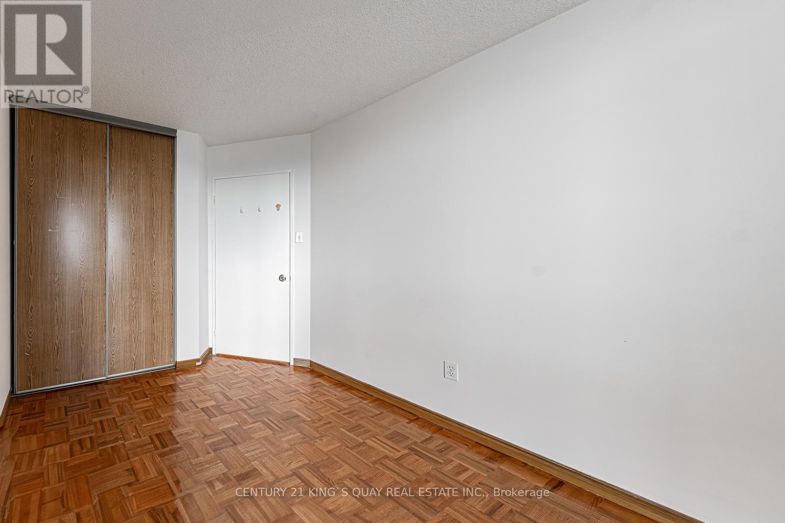 401 - 350 Alton Towers Circle, Toronto, Ontario  M1V 5E3 - Photo 24 - E12776550
