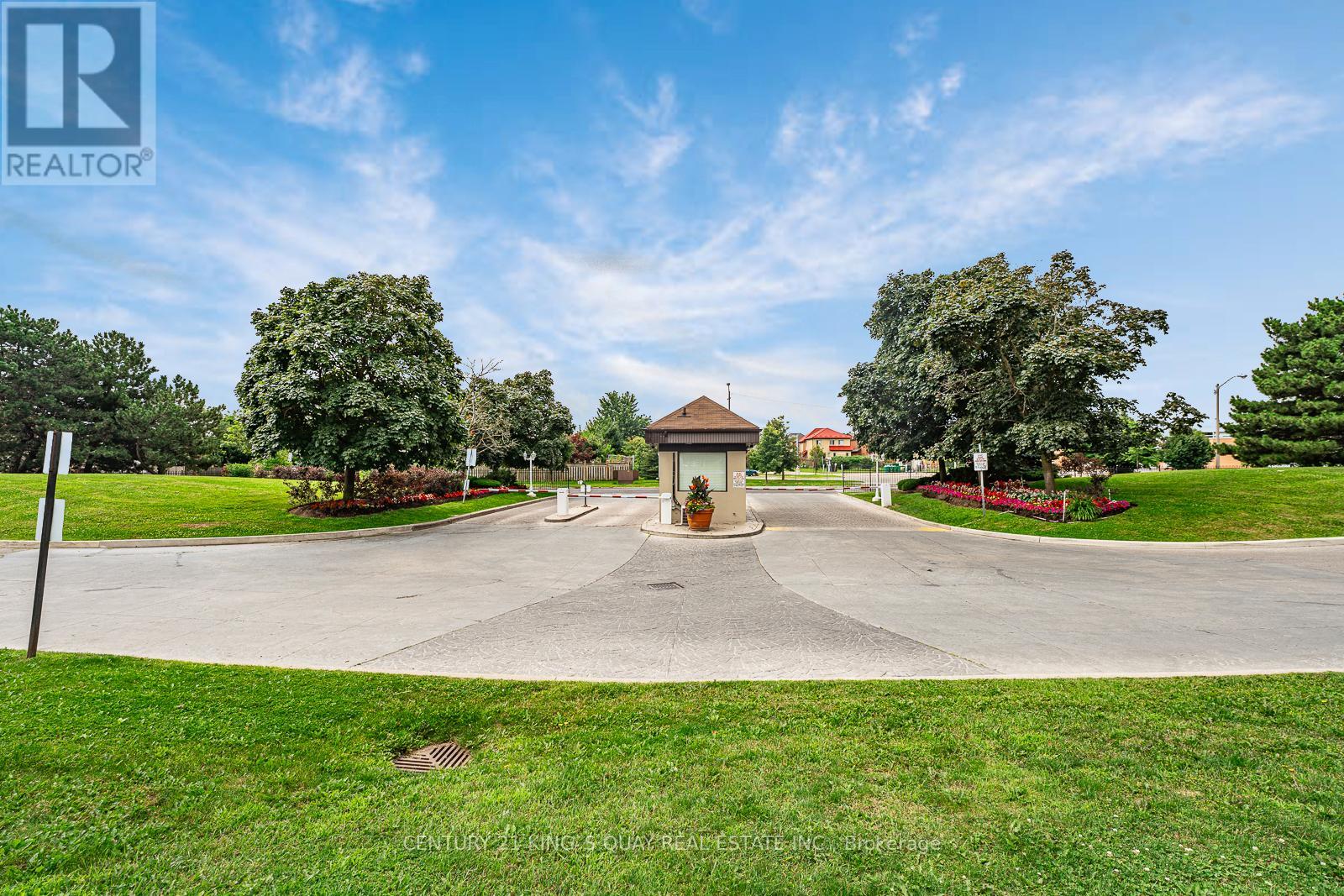 401 - 350 Alton Towers Circle, Toronto, Ontario  M1V 5E3 - Photo 3 - E12776550