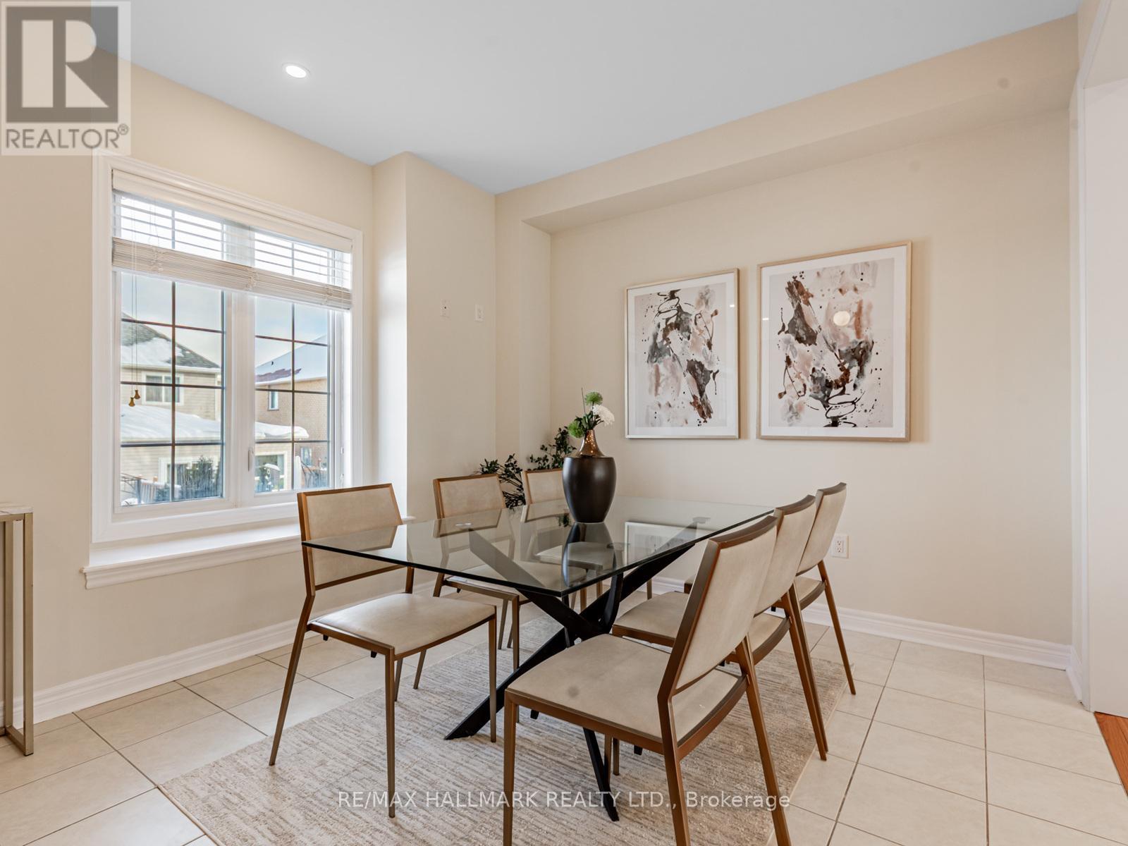 102 - 15 Old Colony Road, Richmond Hill, Ontario  L4E 4L5 - Photo 11 - N12776428