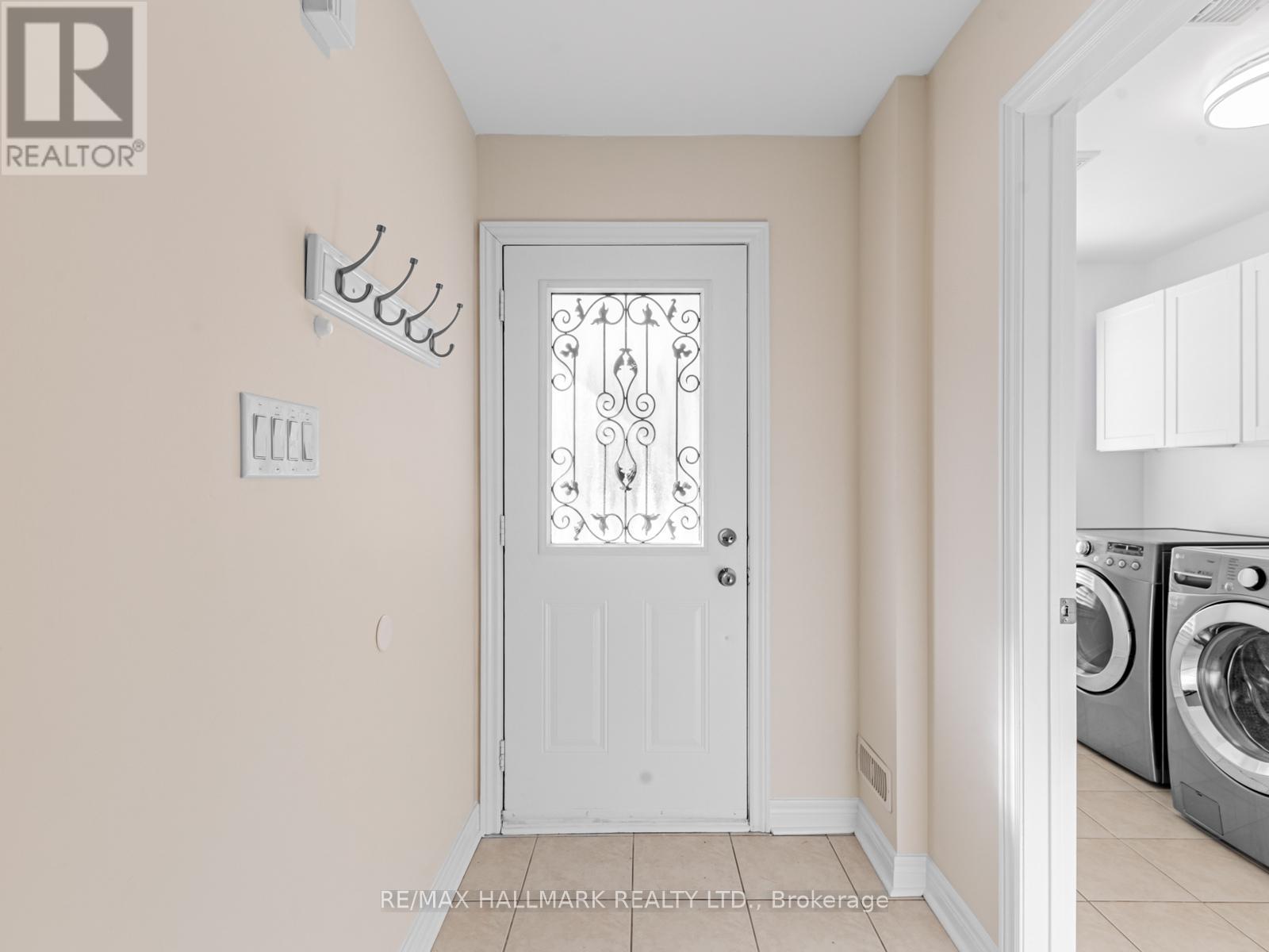 102 - 15 Old Colony Road, Richmond Hill, Ontario  L4E 4L5 - Photo 29 - N12776428