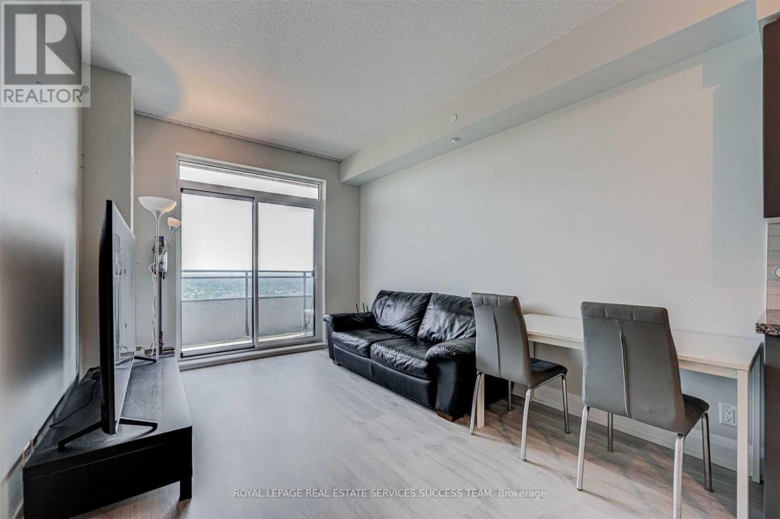 2002 - 7890 Bathurst Street, Vaughan (Beverley Glen), Ontario  L4J 0J9 - Photo 15 - N12776474