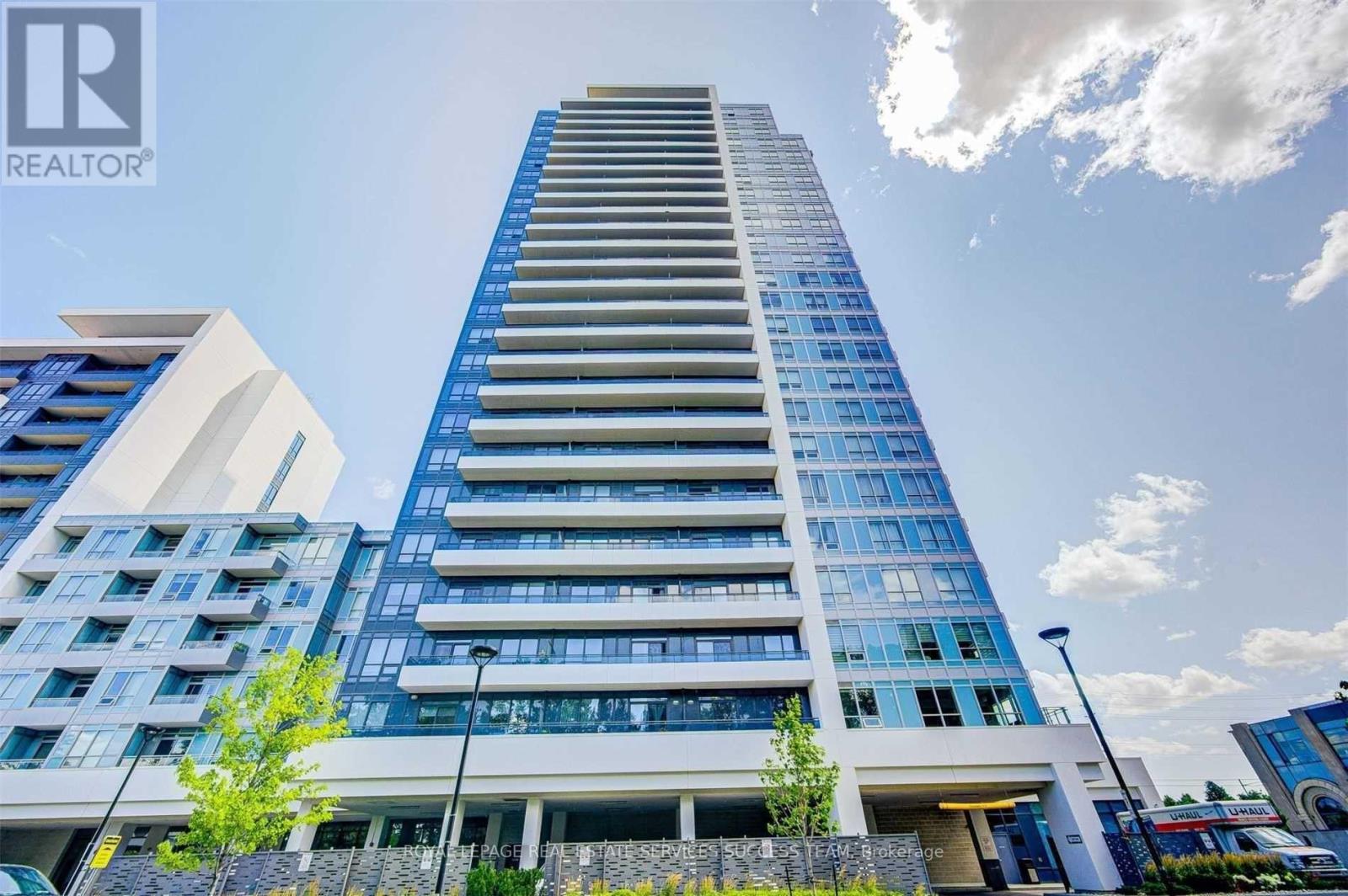 2002 - 7890 Bathurst Street, Vaughan (Beverley Glen), Ontario  L4J 0J9 - Photo 2 - N12776474