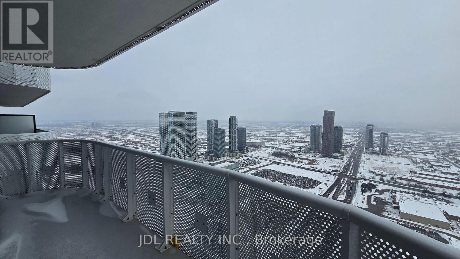 5809 - 8 Interchange Way, Vaughan, Ontario  L4K 0R2 - Photo 11 - N12776476