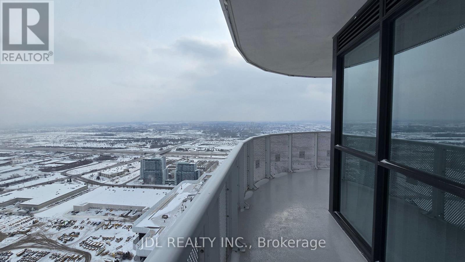 5809 - 8 Interchange Way, Vaughan, Ontario  L4K 0R2 - Photo 14 - N12776476