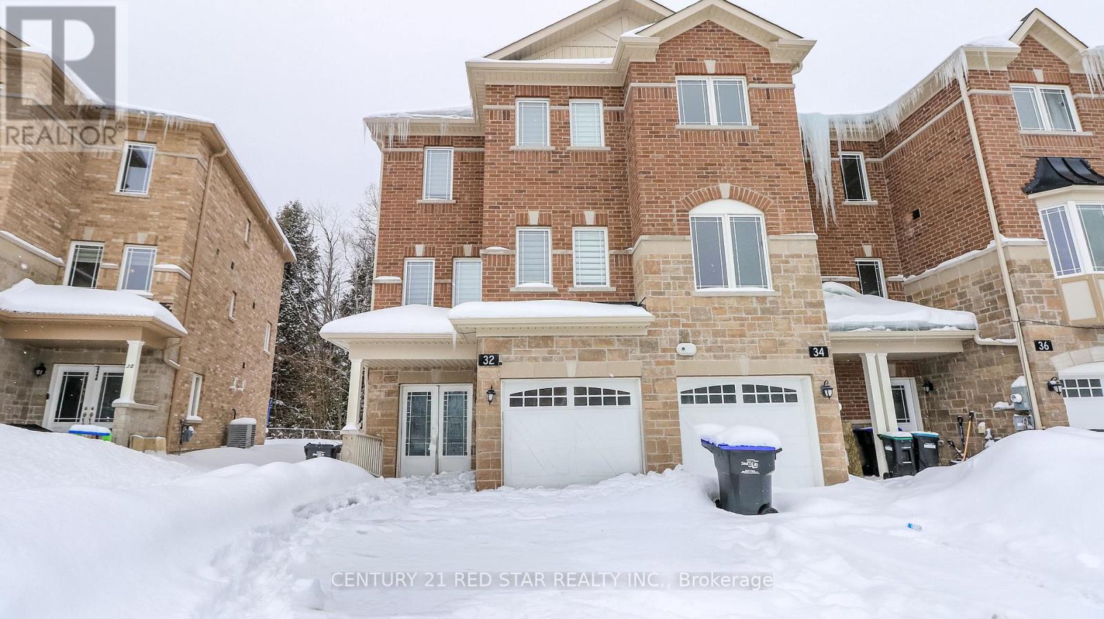 32 Milson Crescent, Essa (Angus), Ontario  L0M 1B4 - Photo 3 - N12776578