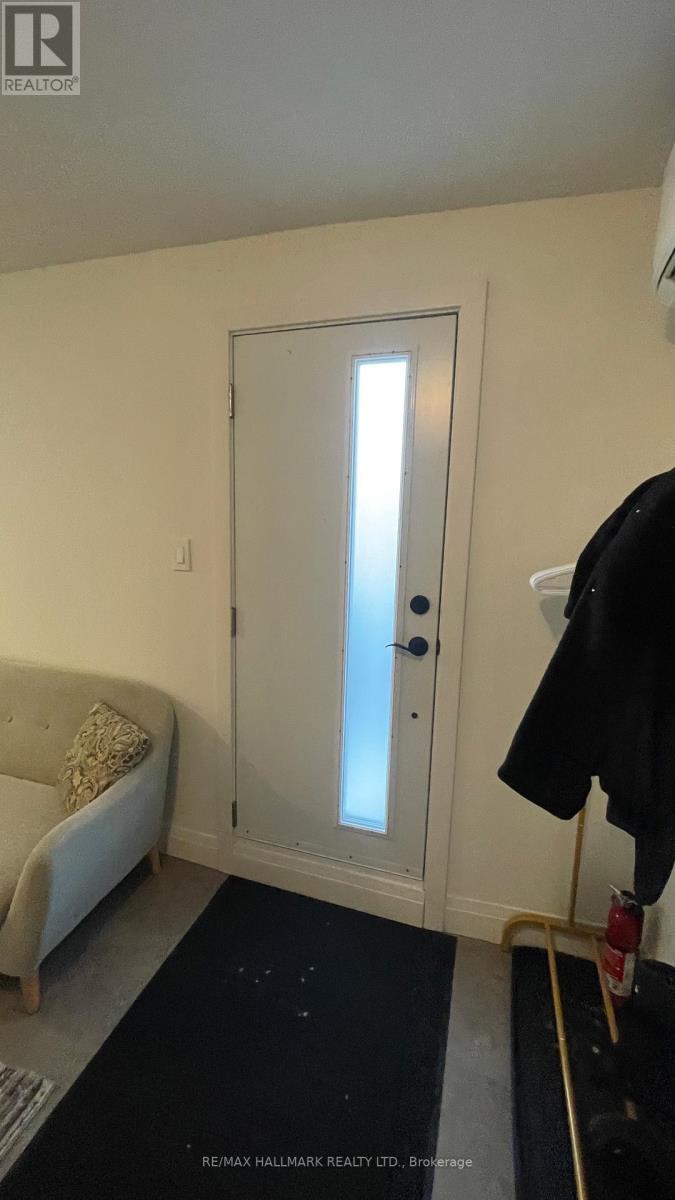 5 - 930 Lake Drive E, Georgina, Ontario  L0E 1L0 - Photo 2 - N12776582