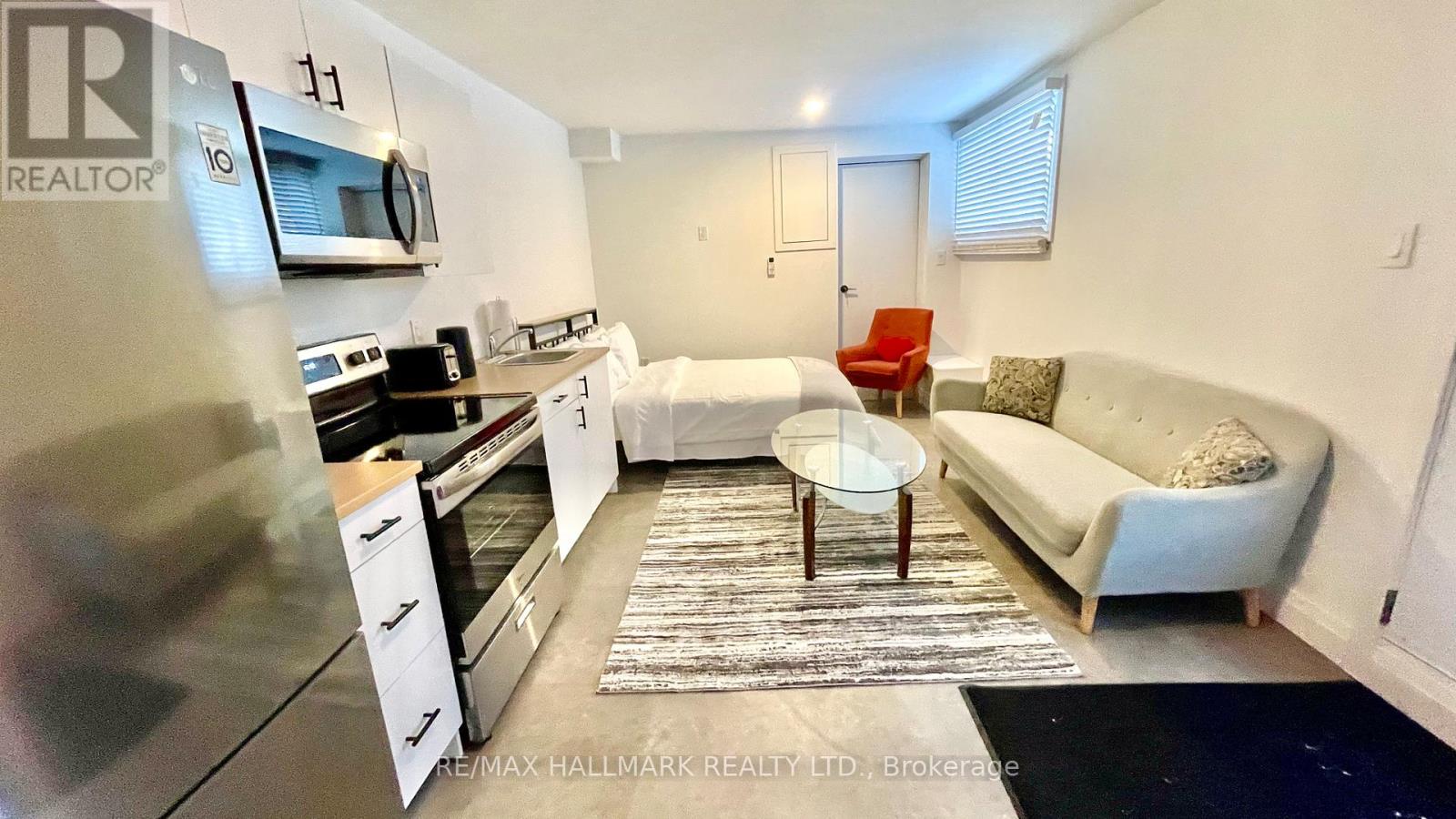 5 - 930 Lake Drive E, Georgina, Ontario  L0E 1L0 - Photo 3 - N12776582