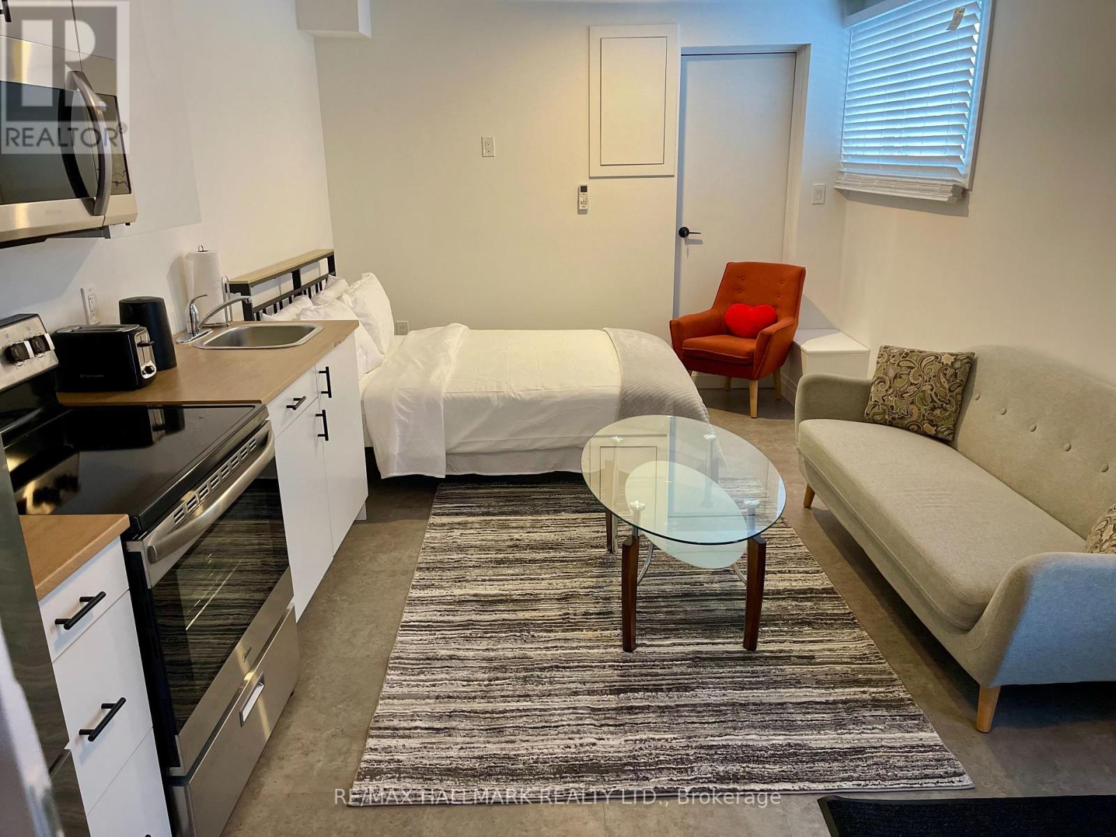 5 - 930 Lake Drive E, Georgina, Ontario  L0E 1L0 - Photo 6 - N12776582