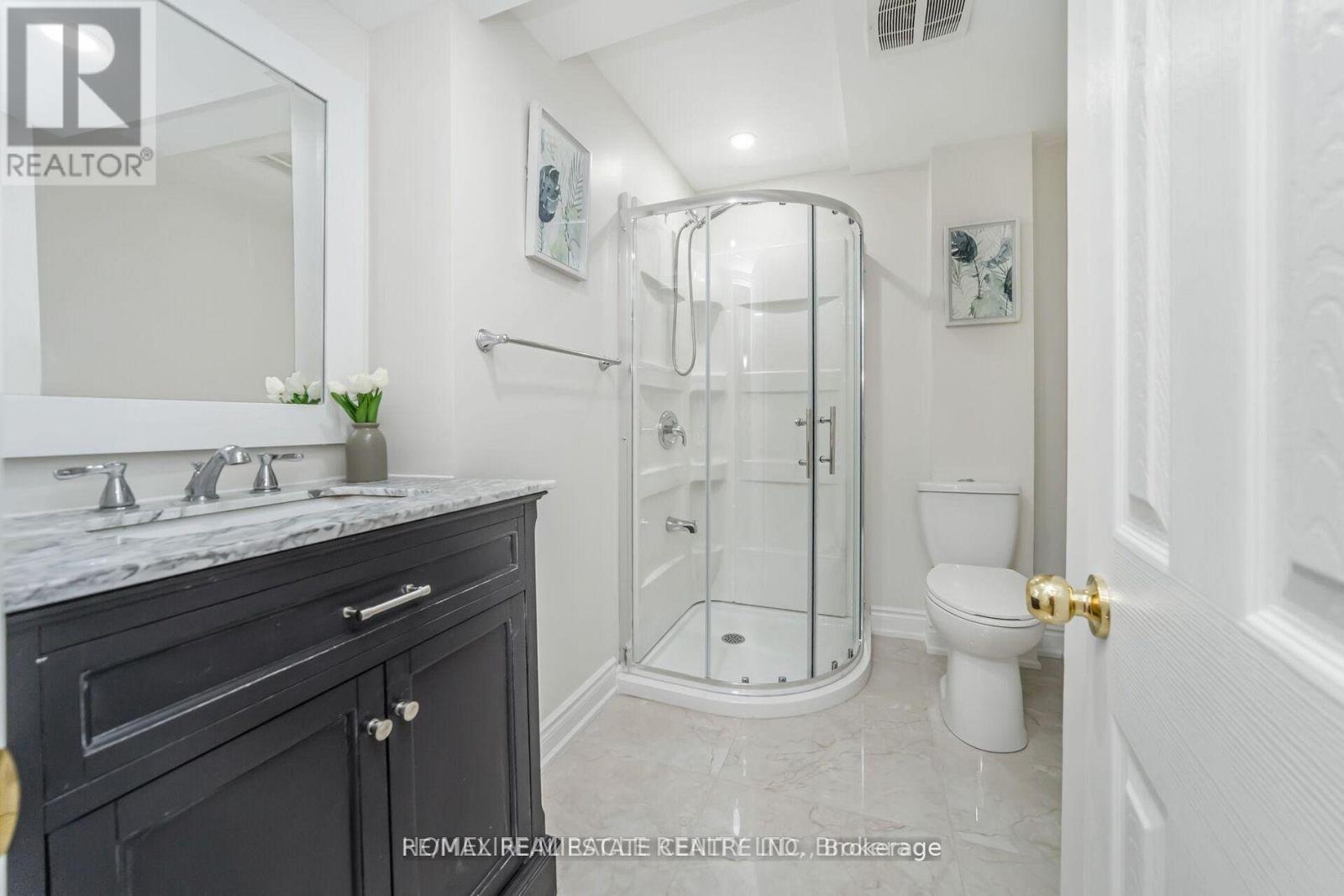 7307 Cork Tree Row, Mississauga, Ontario  L5N 8N9 - Photo 10 - W12776222