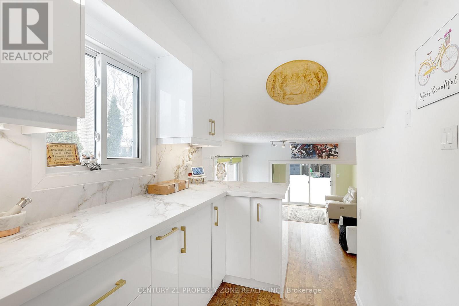 7160 Bendigo Circle, Mississauga, Ontario  L5N 1Z5 - Photo 13 - W12776408