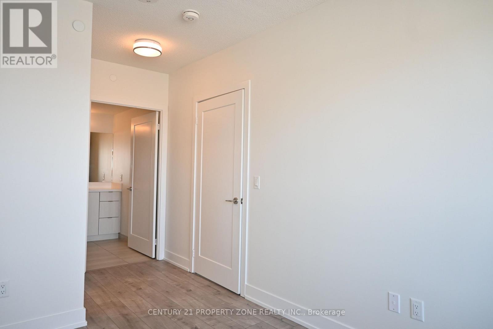 2605 - 10 Eva Road, Toronto, Ontario  M9C 0B3 - Photo 14 - W12776416