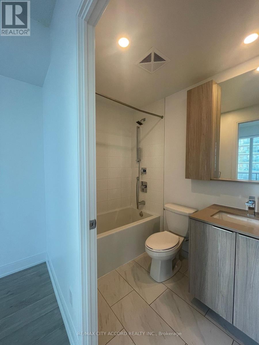 1807 - 70 Annie Craig Drive, Toronto, Ontario  M8V 0C4 - Photo 8 - W12776458