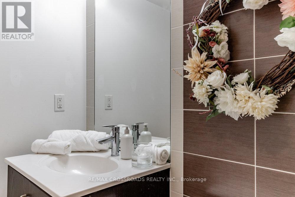 604 - 215 Sherway Gardens Road, Toronto, Ontario  M9C 0A4 - Photo 16 - W12776472