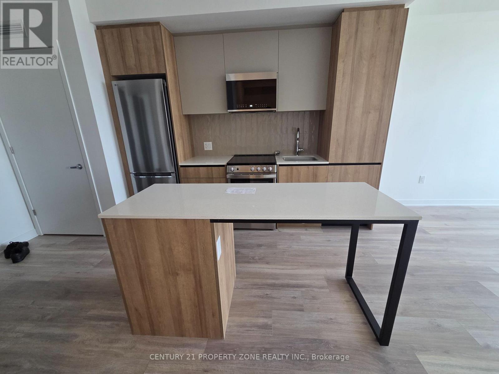 406 - 10 All Nations Drive, Brampton, Ontario  L7A 5M5 - Photo 2 - W12776482