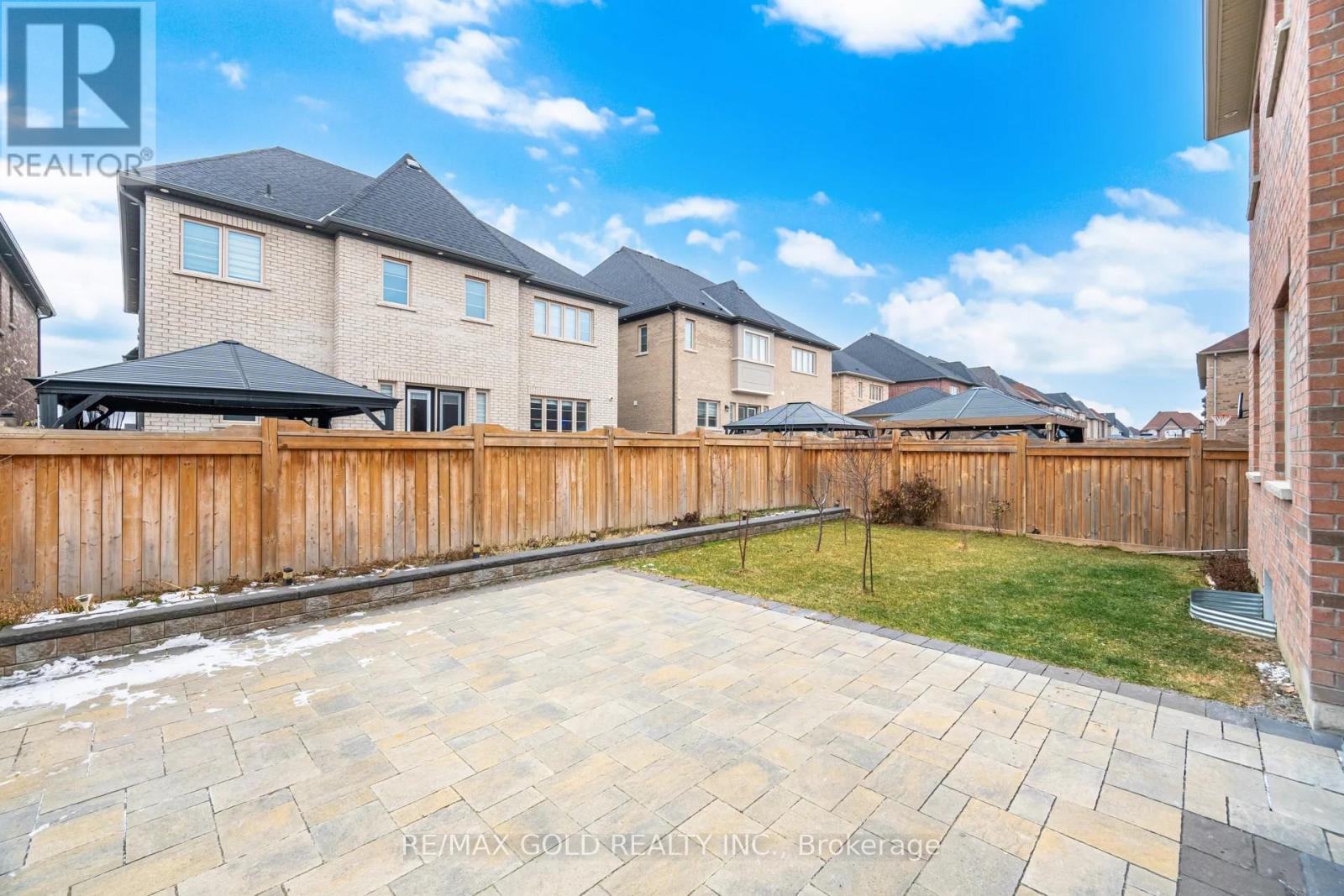 4 Buttonwood Road, Brampton, Ontario  L6P 4J9 - Photo 38 - W12776536