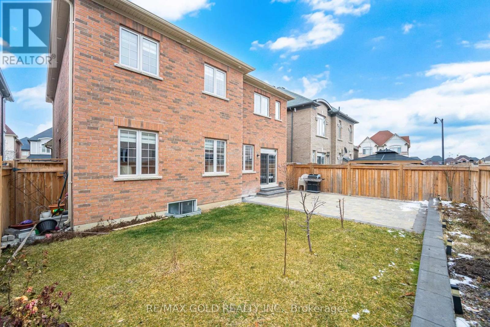 4 Buttonwood Road, Brampton, Ontario  L6P 4J9 - Photo 40 - W12776536