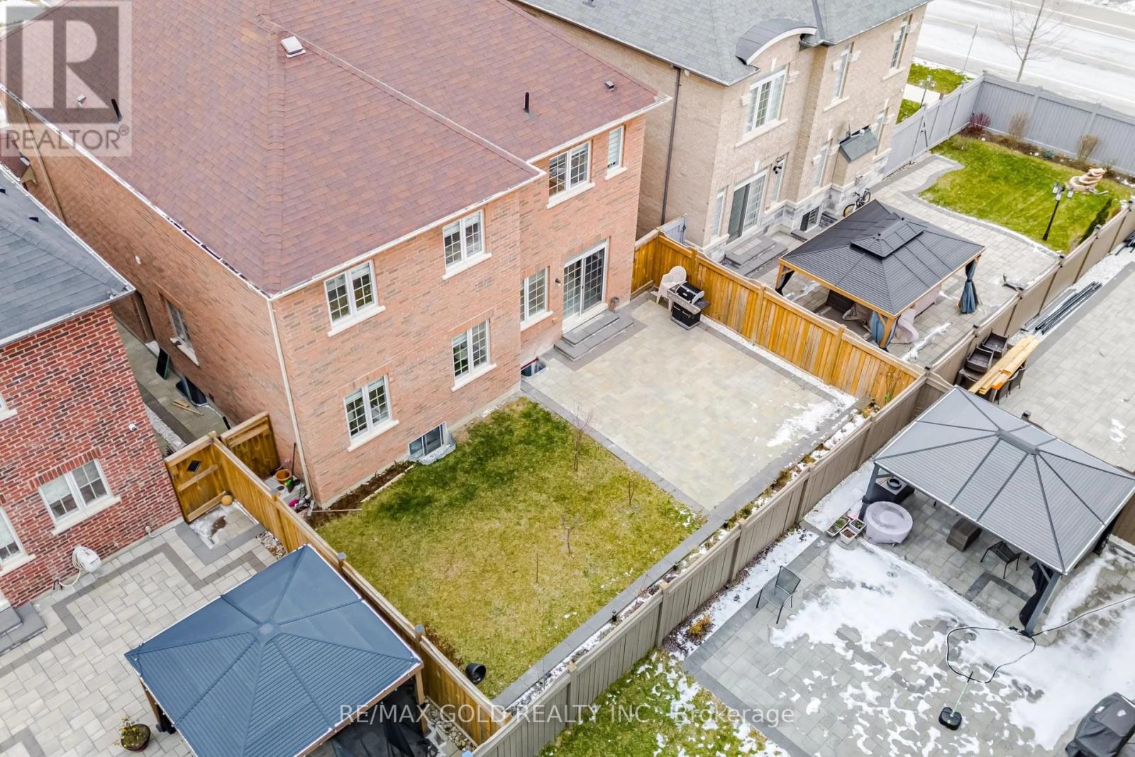 4 Buttonwood Road, Brampton, Ontario  L6P 4J9 - Photo 41 - W12776536