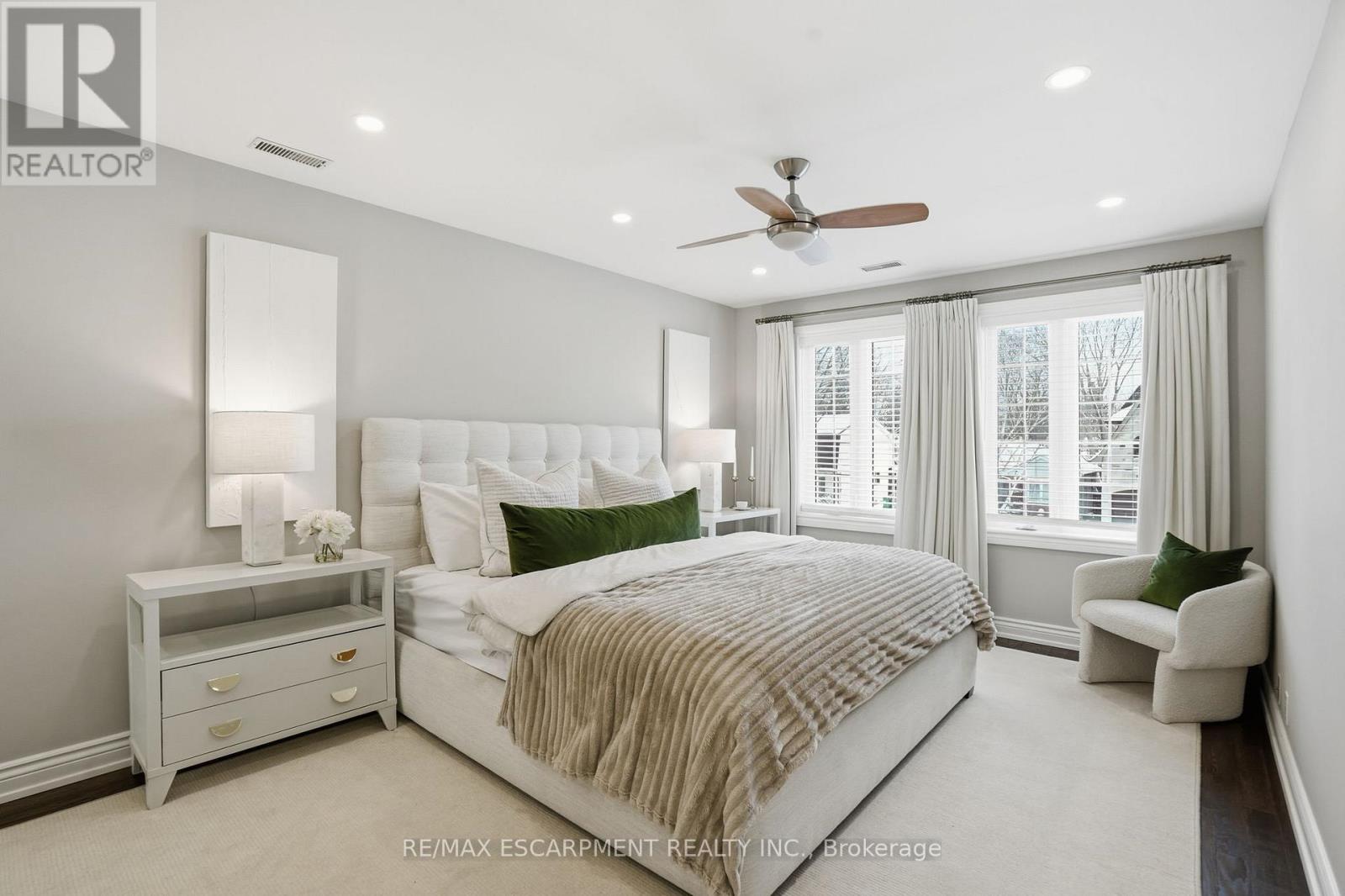 92 Wanita Road, Mississauga, Ontario  L5G 1B8 - Photo 24 - W12776580