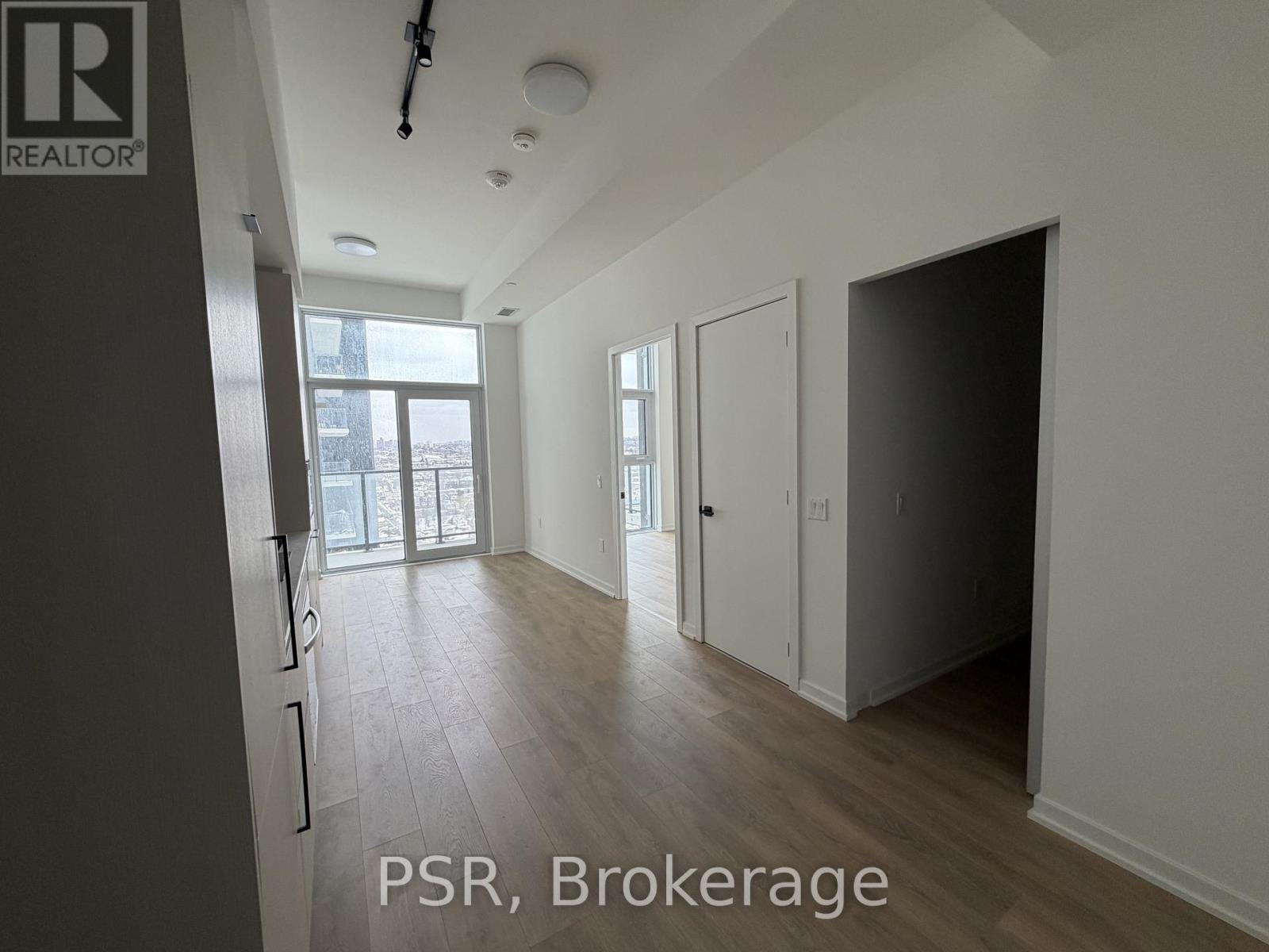 1907 - 10 Graphophone Grove, Toronto, Ontario  M6H 0E5 - Photo 5 - W12776586