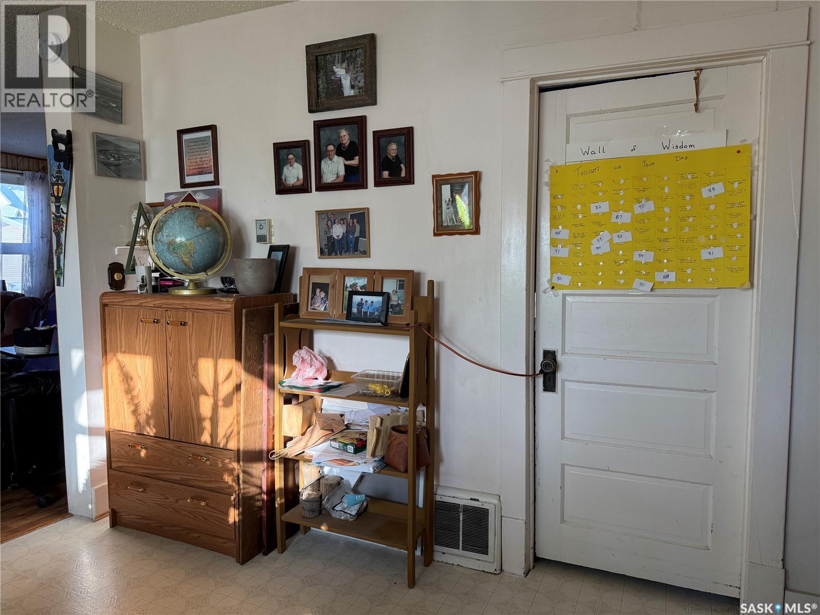 321 5th Street, Craik, Saskatchewan  S0G 0V0 - Photo 18 - SK028262