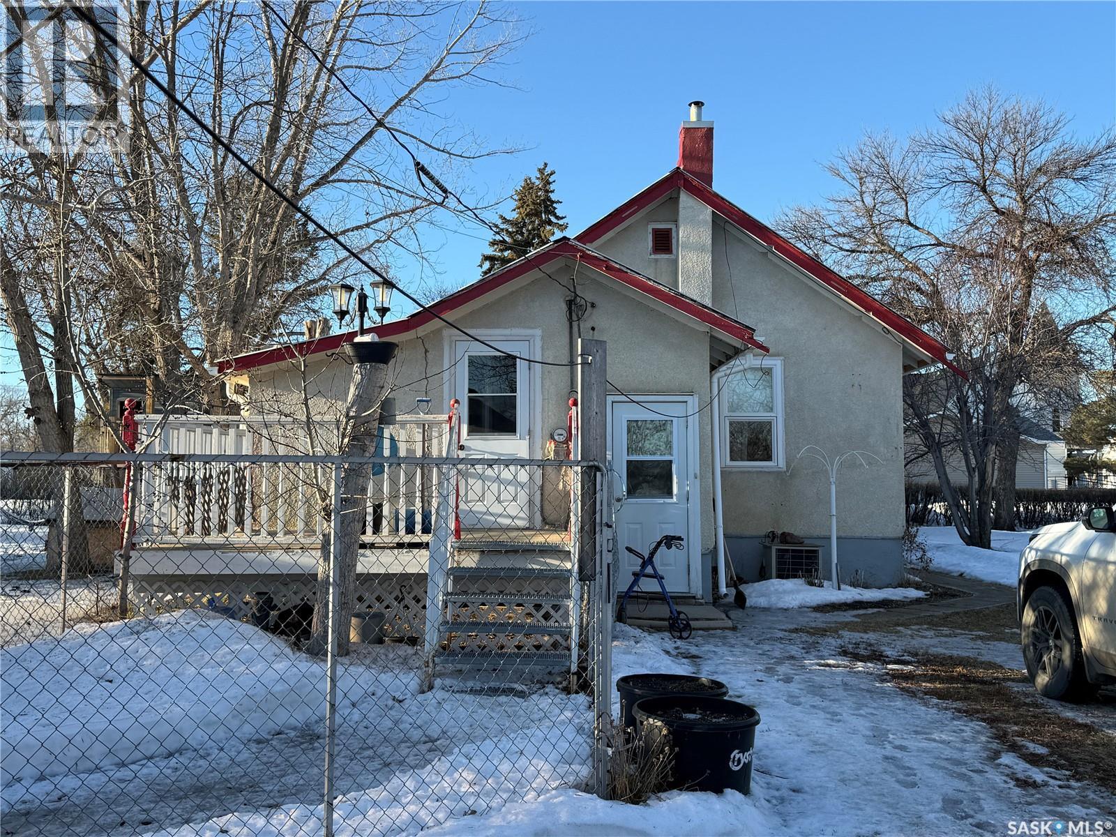 321 5th Street, Craik, Saskatchewan  S0G 0V0 - Photo 4 - SK028262