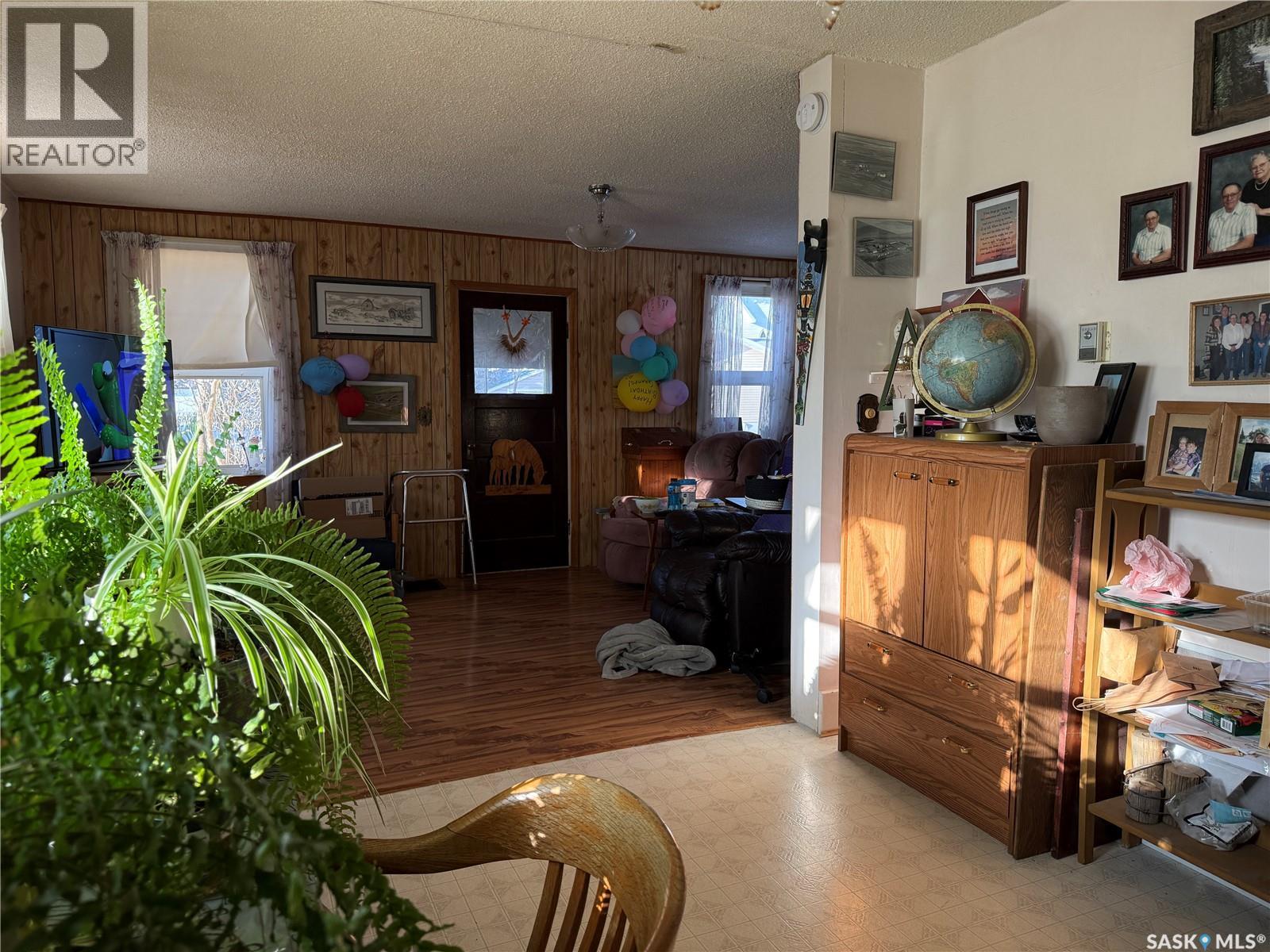 321 5th Street, Craik, Saskatchewan  S0G 0V0 - Photo 12 - SK028262