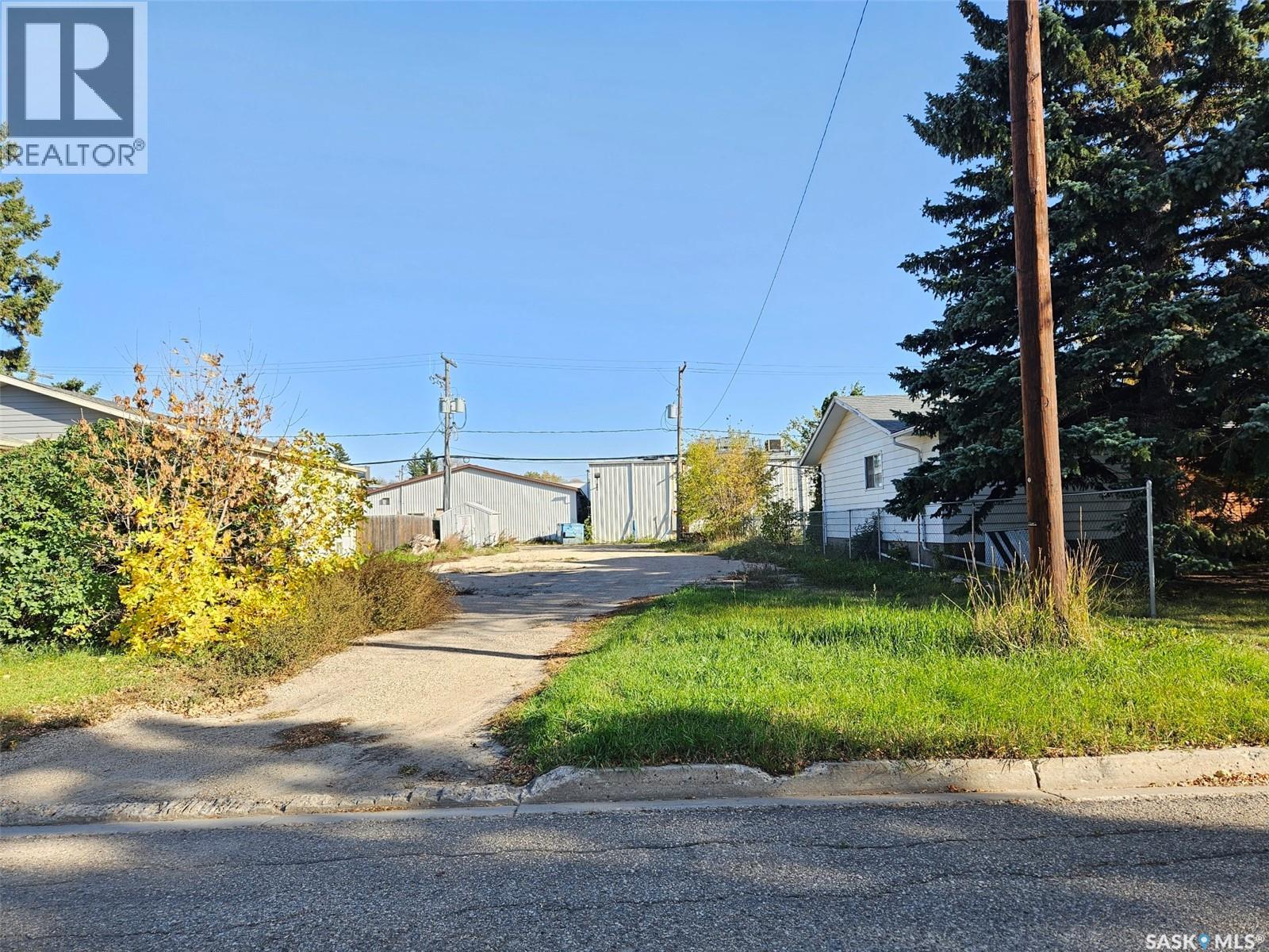 209 1st Street W, Carlyle, Saskatchewan  S0C 0R0 - Photo 2 - SK028304