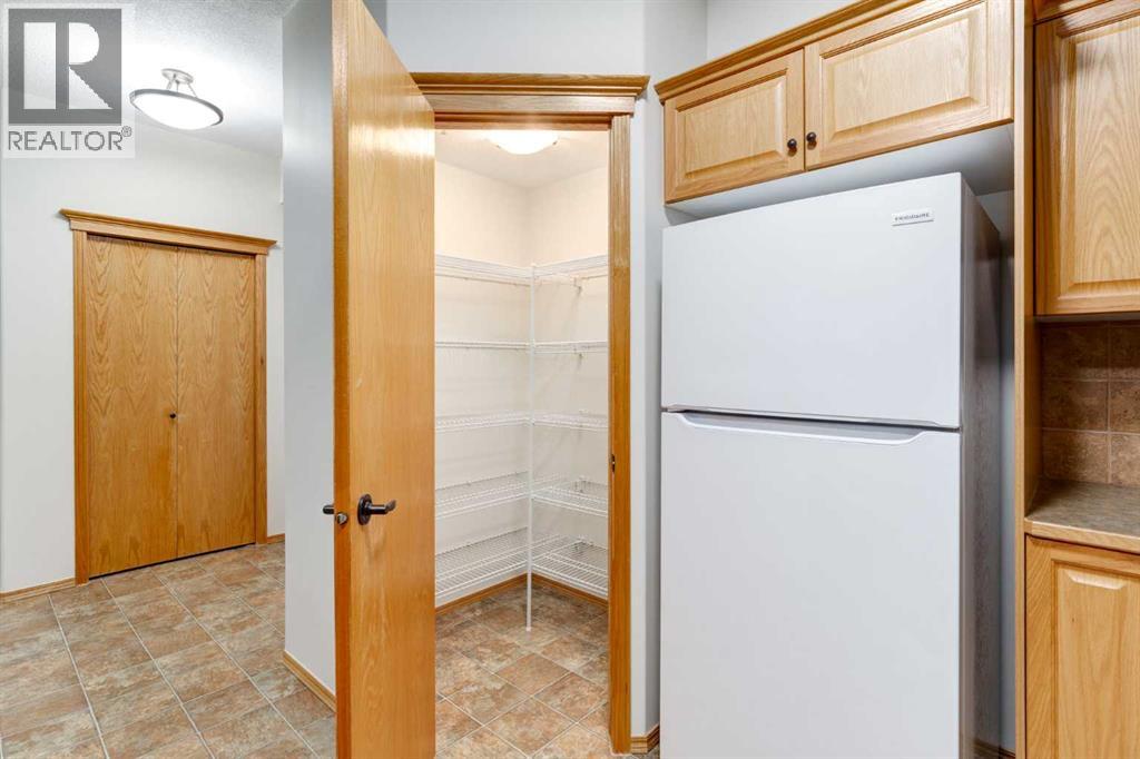 355, 15 Everstone Drive Sw, Calgary, Alberta  T2Y 5B5 - Photo 7 - A2279046