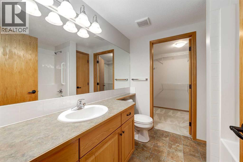 355, 15 Everstone Drive Sw, Calgary, Alberta  T2Y 5B5 - Photo 19 - A2279046