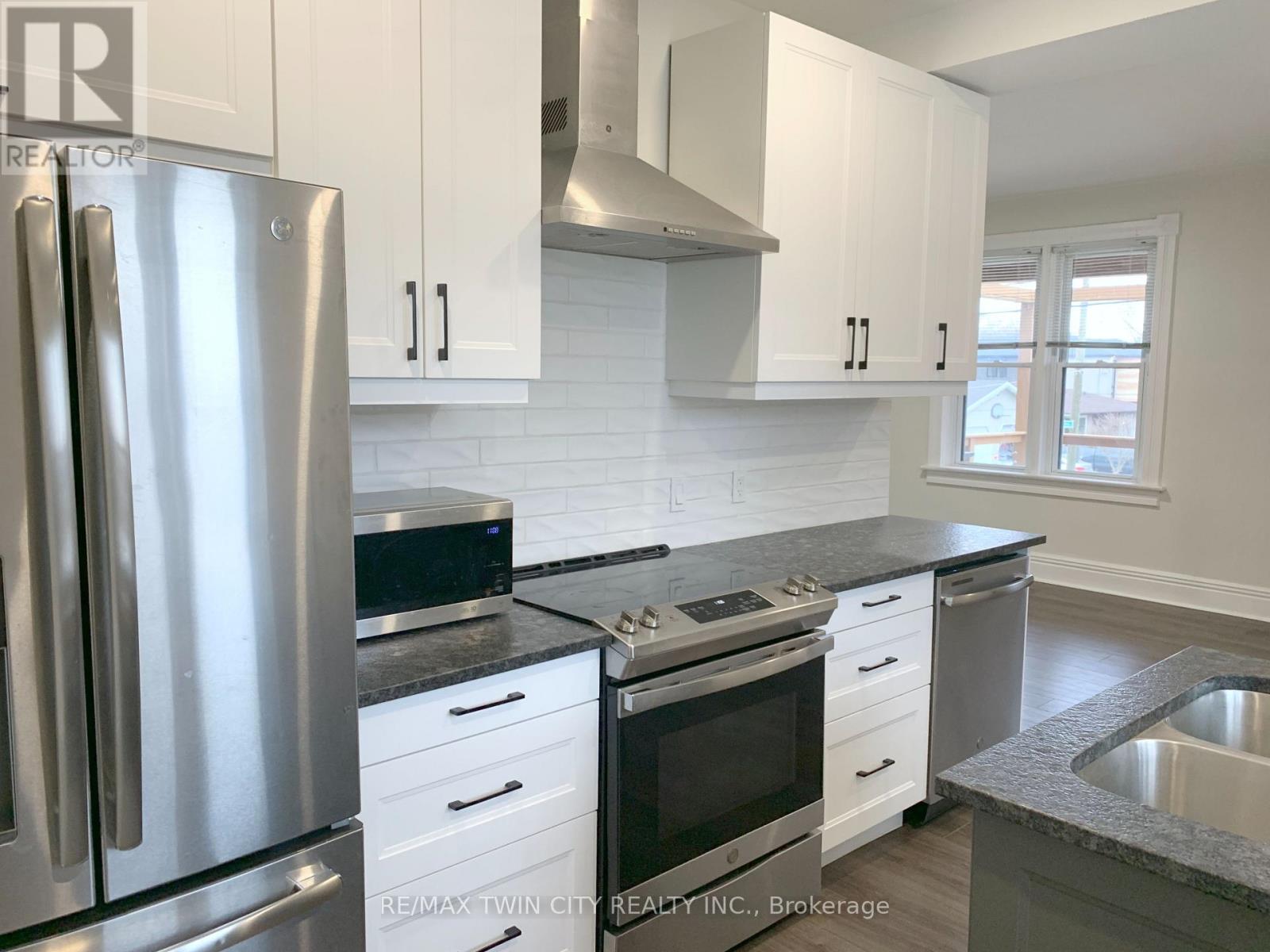 #1 - 182 Cooper Street, Cambridge, Ontario  N3C 2N7 - Photo 2 - X12776380