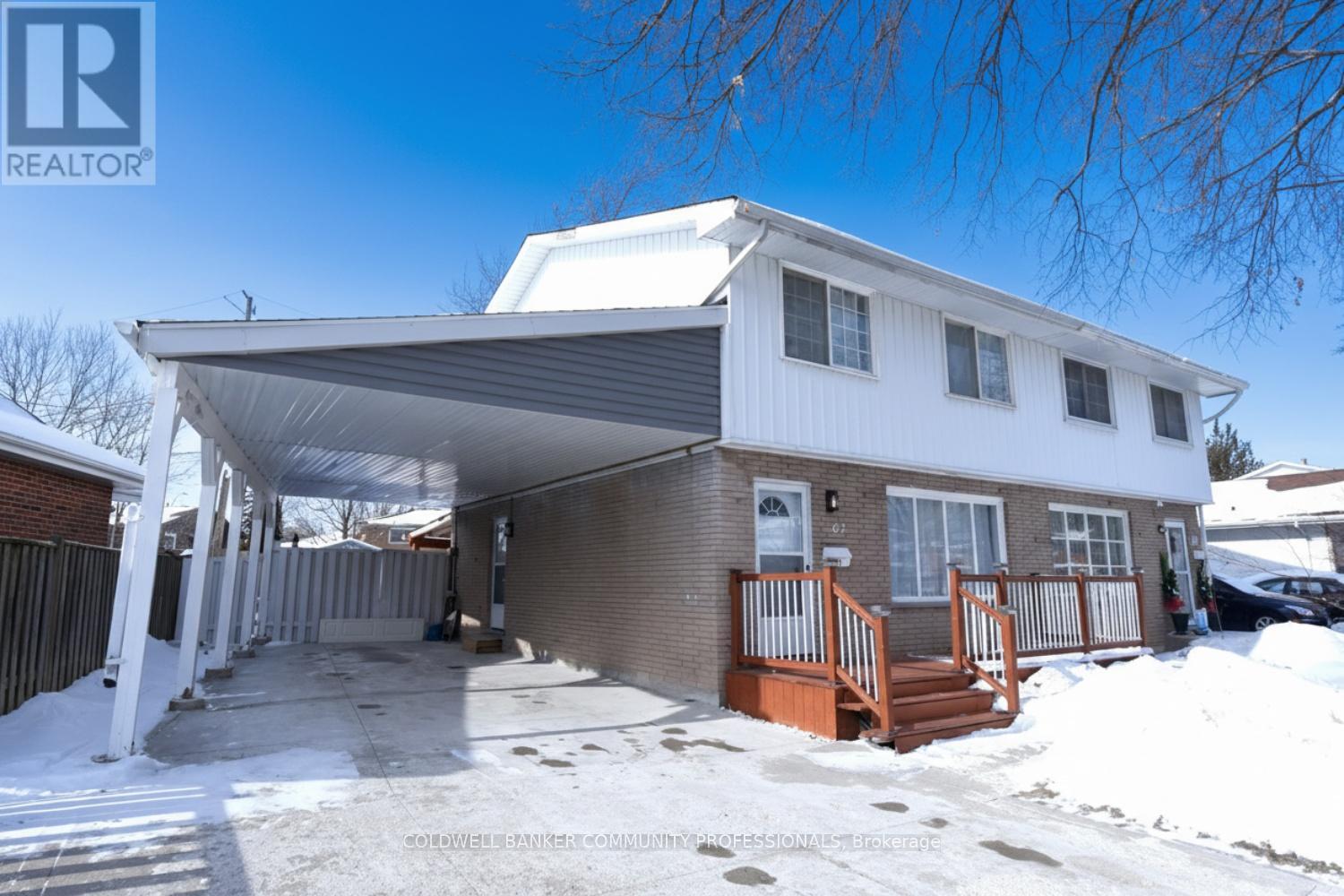 67 ELFORD CRESCENT, Hamilton, Ontario