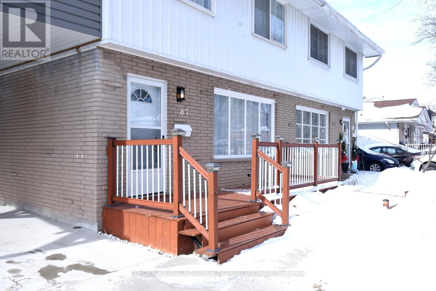 67 Elford Crescent, Hamilton, Ontario  L8K 5K8 - Photo 2 - X12776510