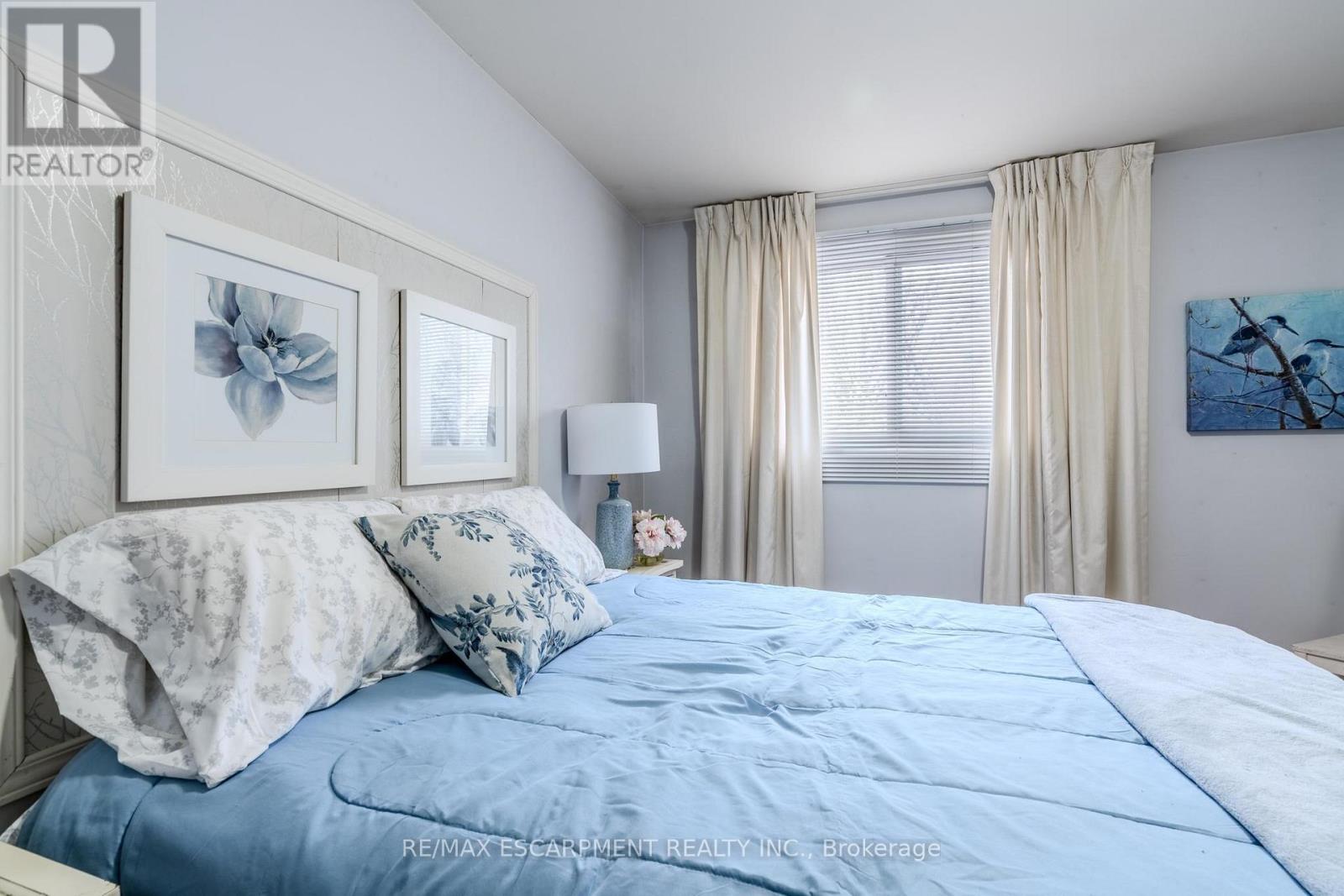 9 - 523 Parkview Crescent, Cambridge, Ontario  N3H 4Z9 - Photo 23 - X12776512