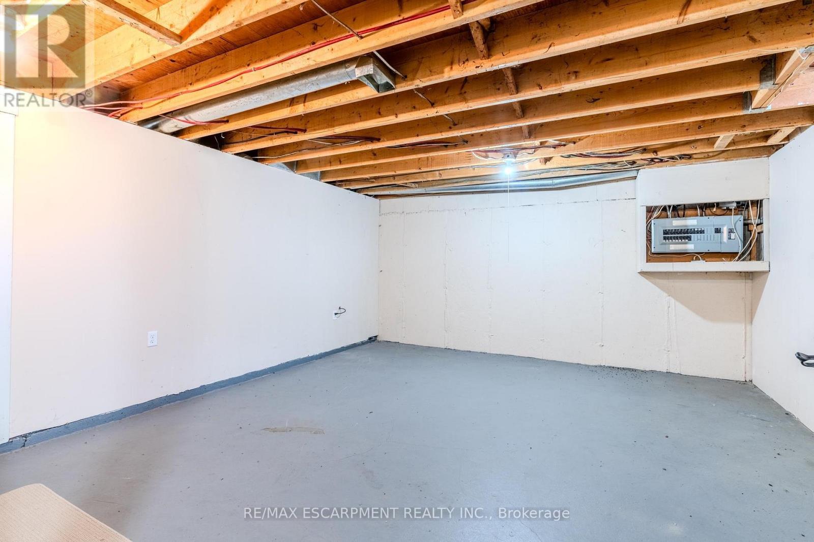 9 - 523 Parkview Crescent, Cambridge, Ontario  N3H 4Z9 - Photo 30 - X12776512