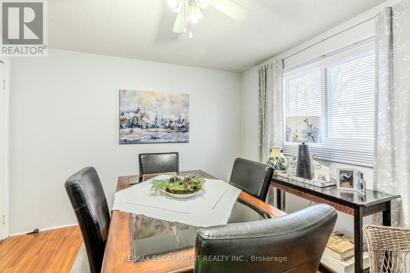 9 - 523 Parkview Crescent, Cambridge, Ontario  N3H 4Z9 - Photo 9 - X12776512