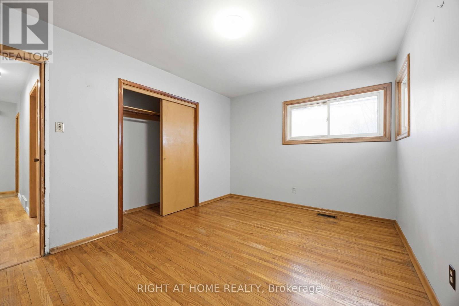 241 East Street S, Sarnia, Ontario  N7T 3R8 - Photo 15 - X12776562